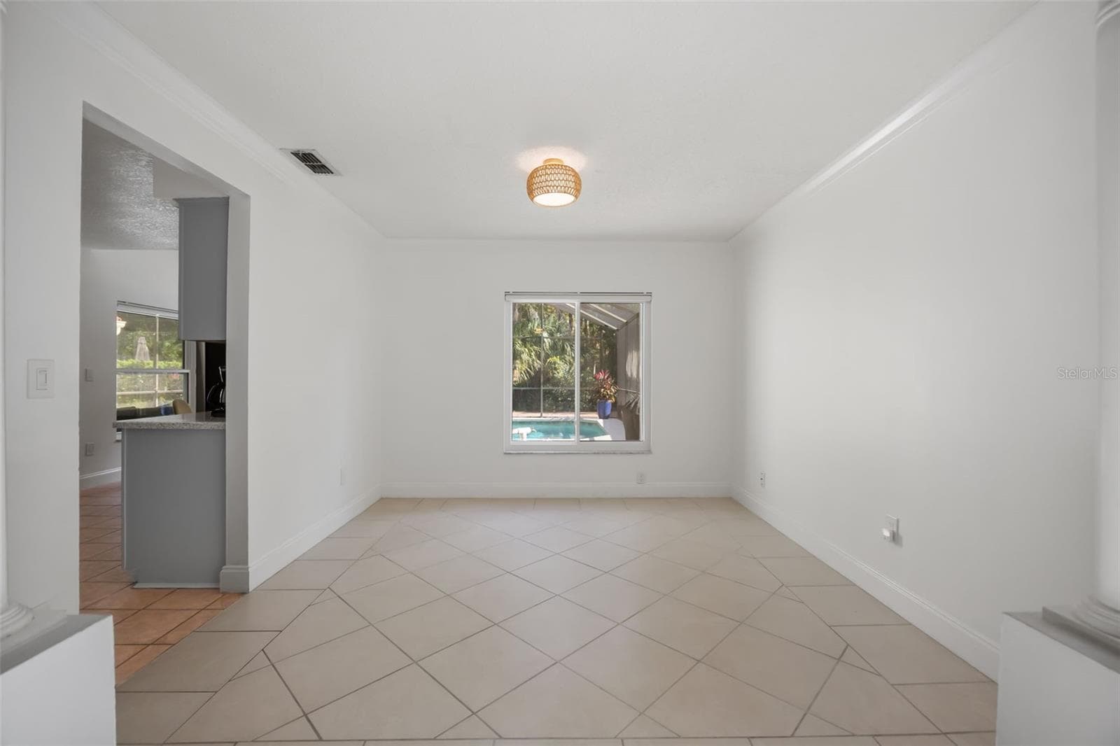 Single Family Residence at 1314 AUGUSTA NATIONAL BLVD, WINTER SPRINGS, photo 7 of 37