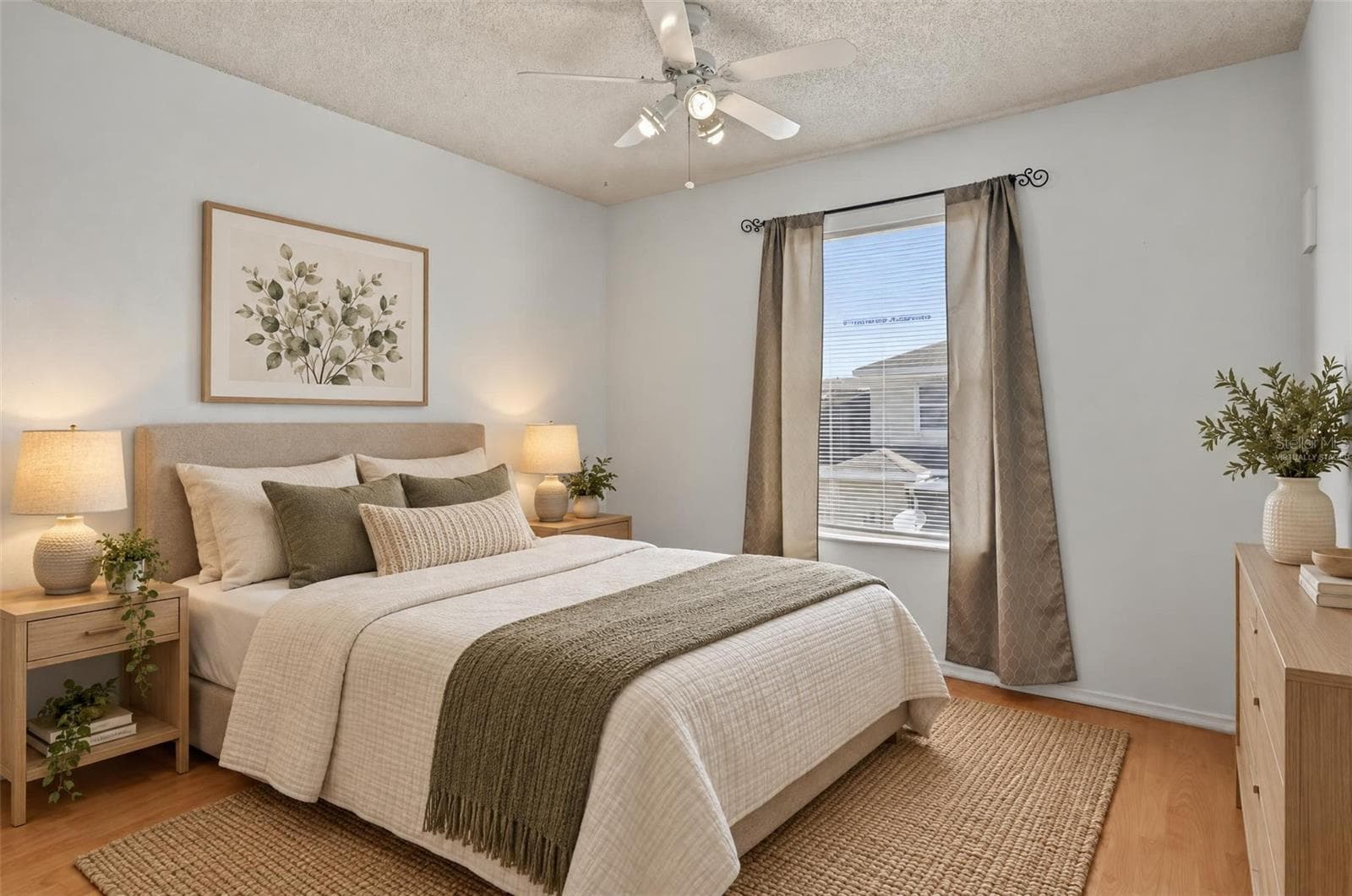 Virtually Staged - 3117 SANDY SHORE LN, KISSIMMEE