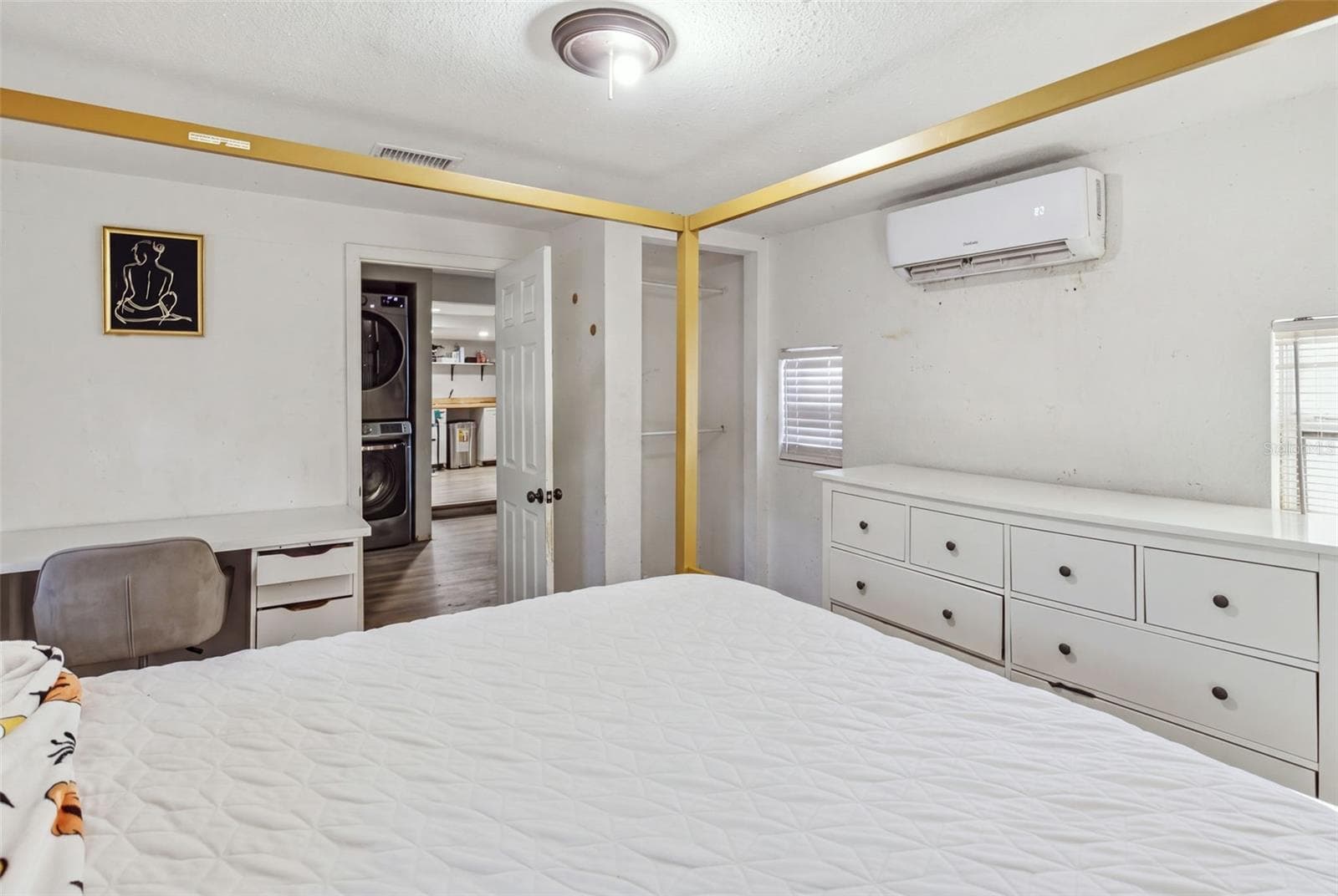 Single Family Residence at 6124 NUNDY AVE, GIBSONTON, photo 9 of 30