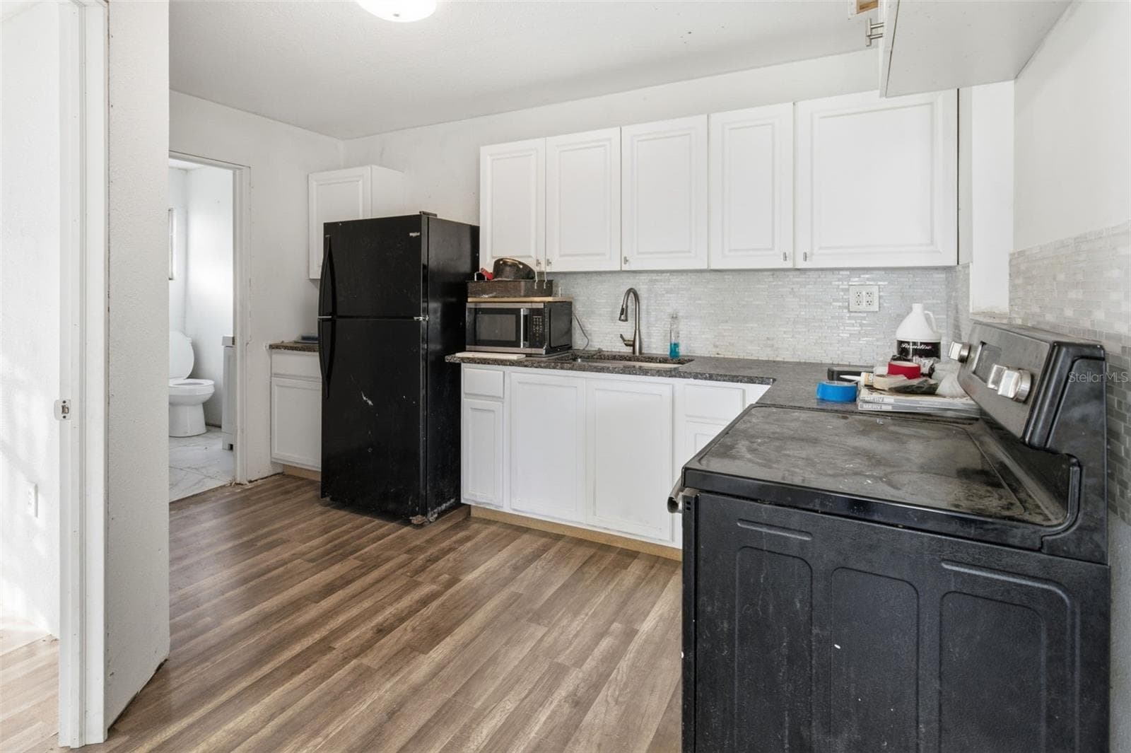 Kitchen - 6124 NUNDY AVE, GIBSONTON