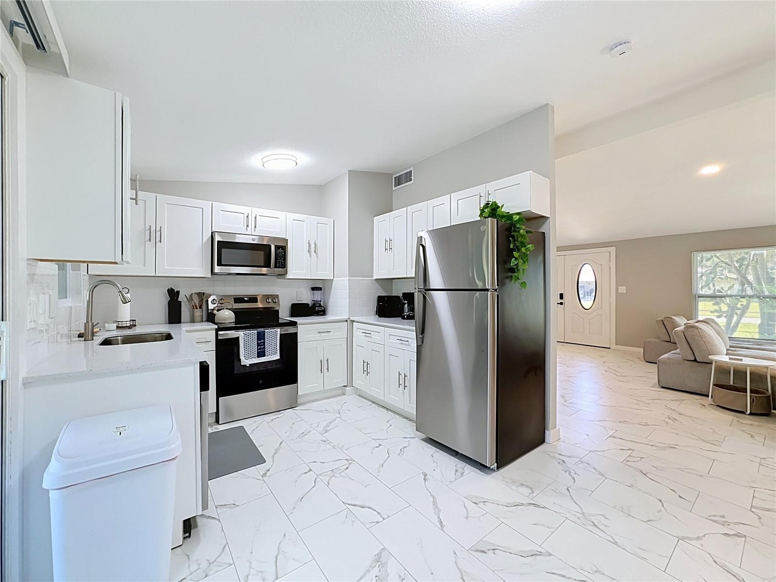 Single Family Residence at 6363 TALBOT ST, NORTH PORT, photo 6 of 60