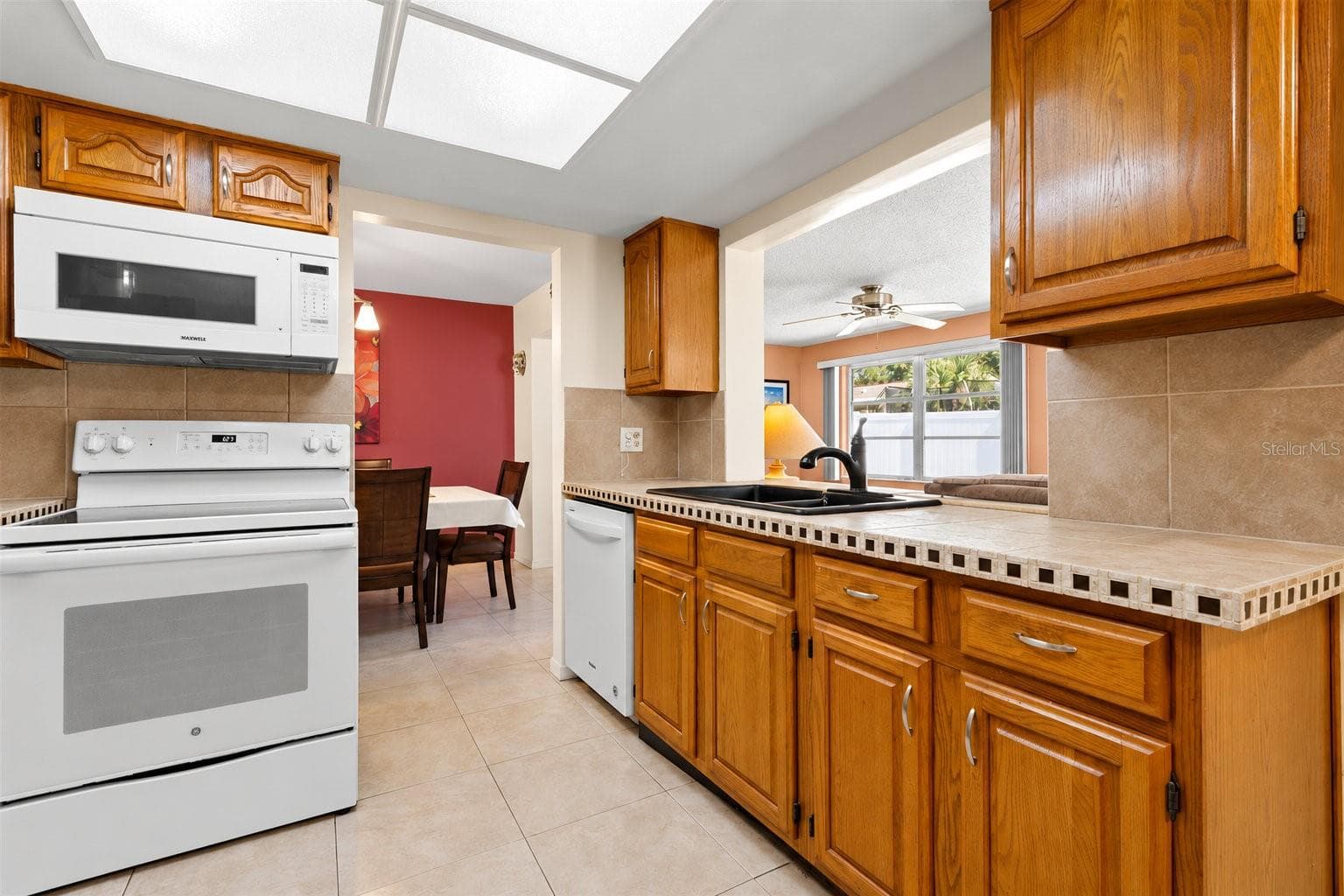 Single Family Residence at 8731 140TH WAY, SEMINOLE, photo 4 of 31