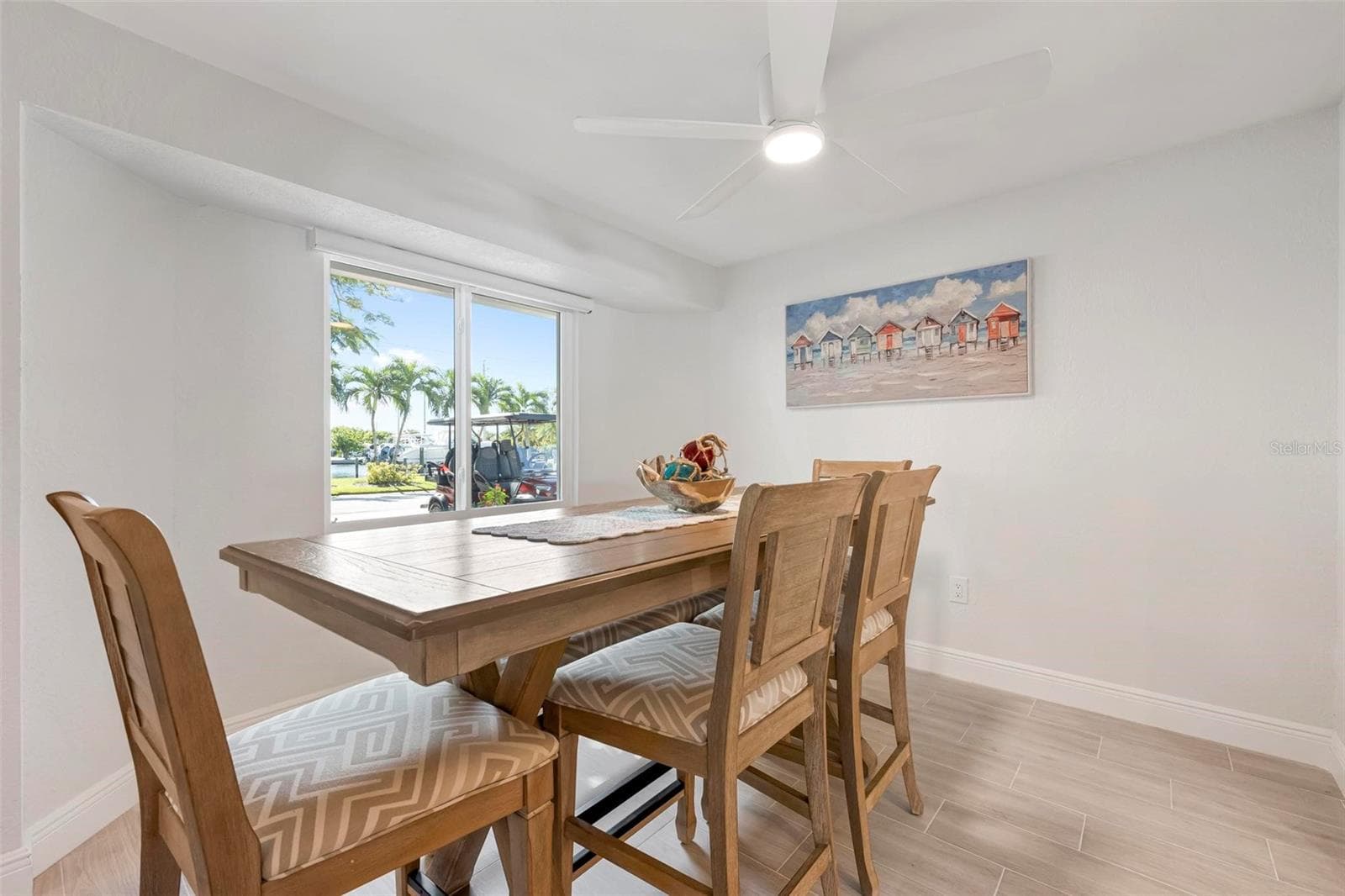 Dining area - 504 69TH ST, HOLMES BEACH
