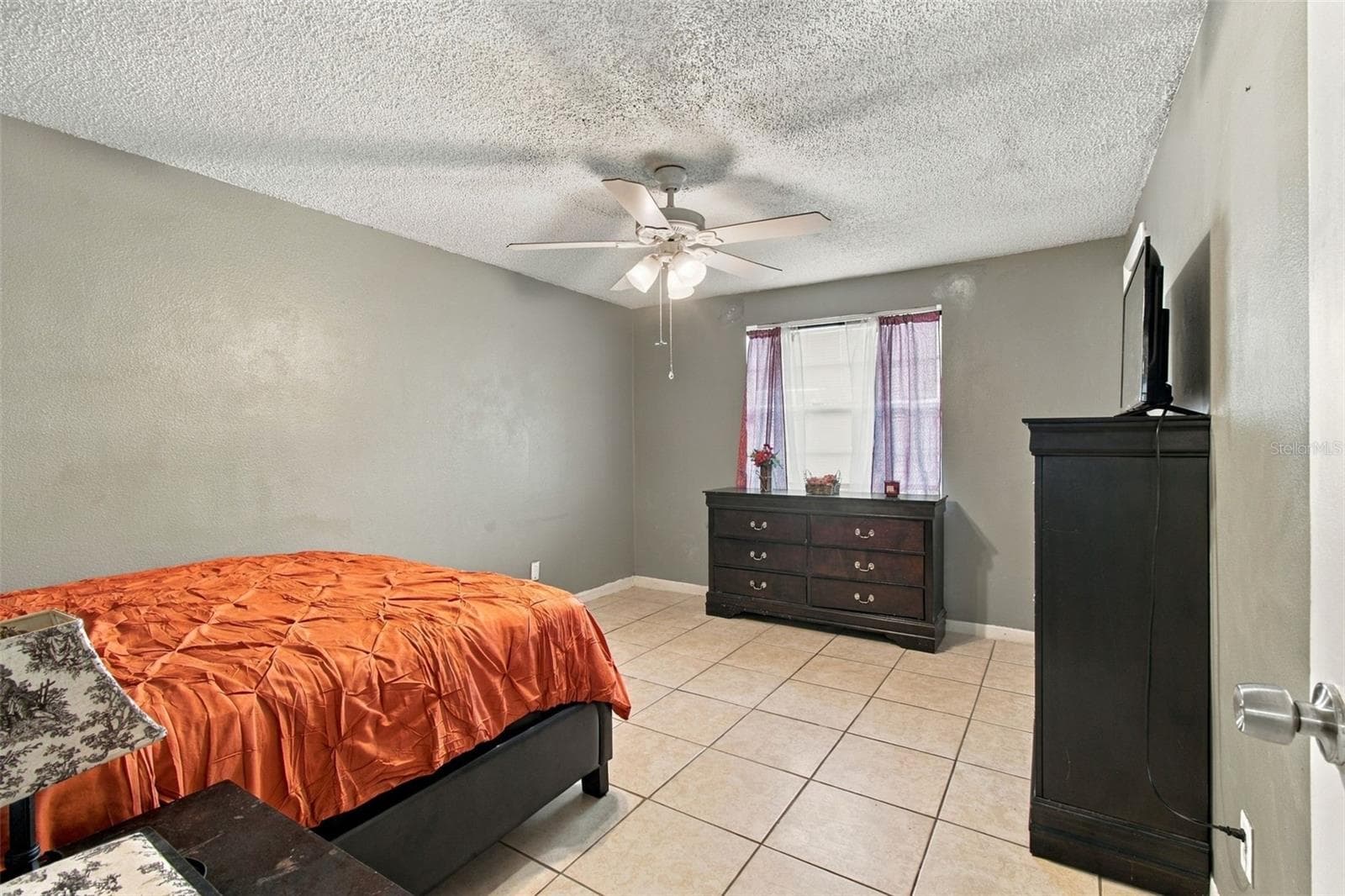 Single Family Residence at 10118 WHEATLEY HILLS CT, TAMPA, photo 36 of 82