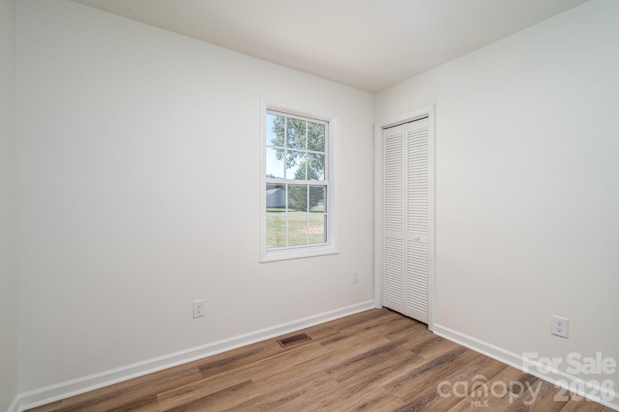 Guest bedroom 1 - 4510 Western Sky Court, Lincolnton