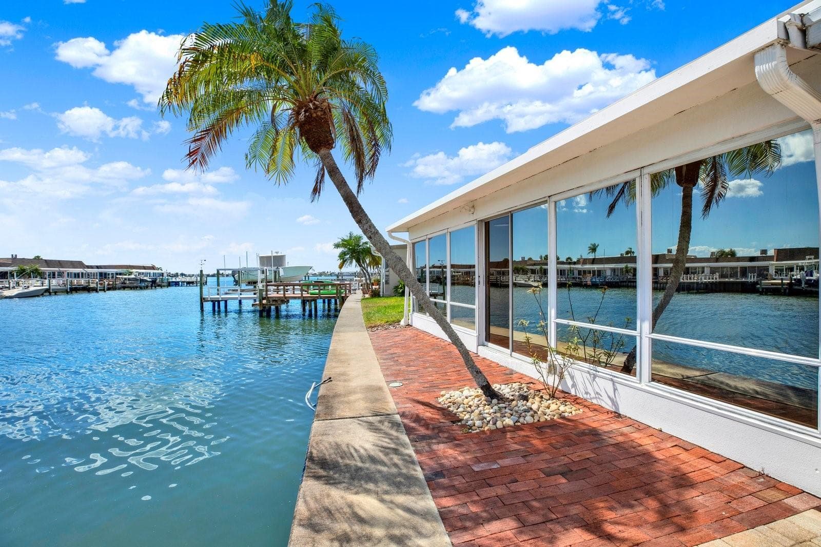 Waterfront - 594 BOCA CIEGA POINT BLVD N, ST PETERSBURG