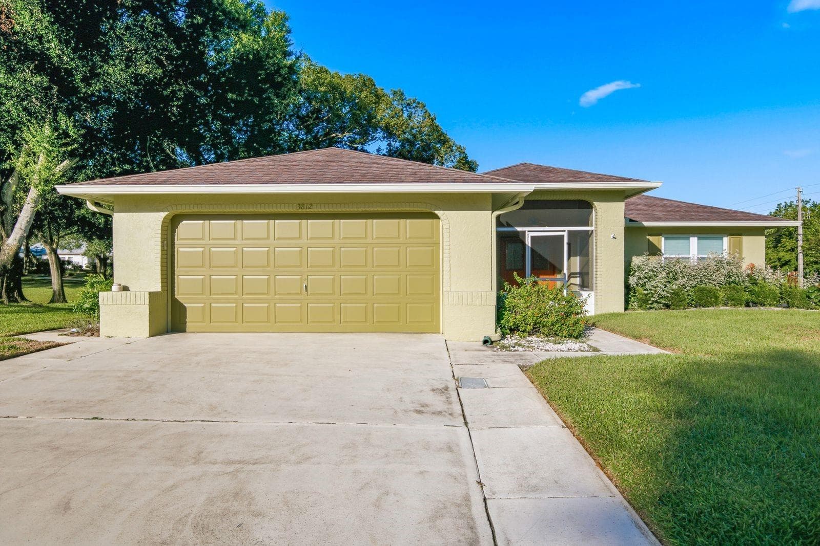 3812 TARPON POINTE CIR