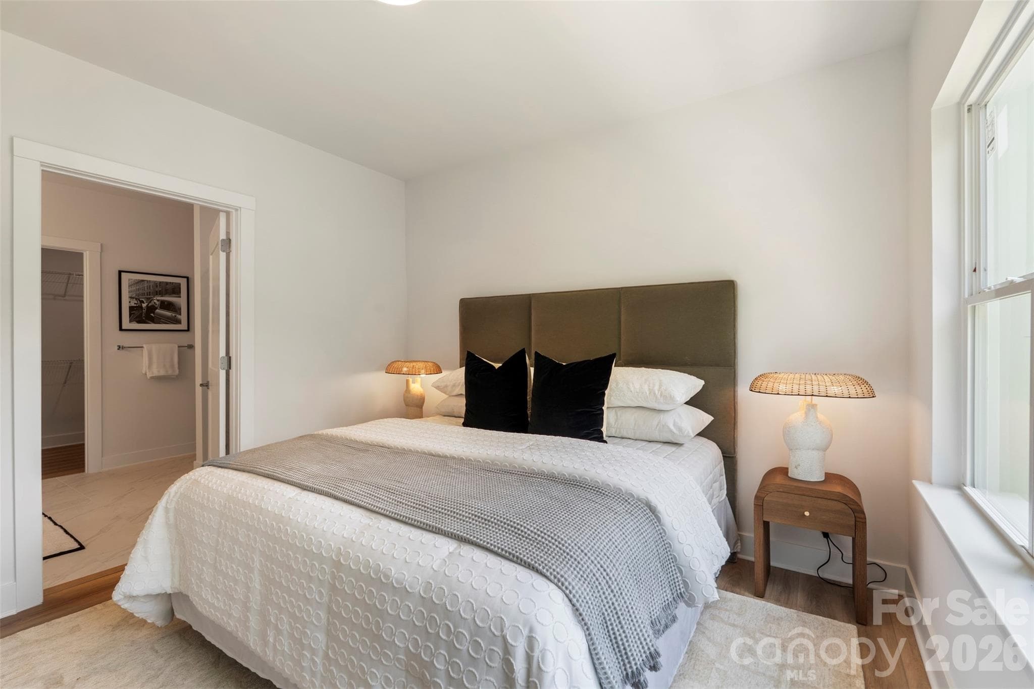 Fourplex at 4004, 4008, 4012, 4016 Arvida Lane, Charlotte, photo 22 of 44