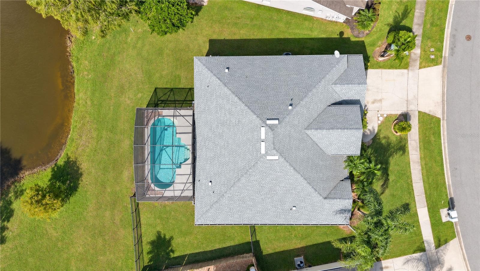 Single Family Residence at 639 LAKEHAVEN CIR, ORLANDO, photo 31 of 48