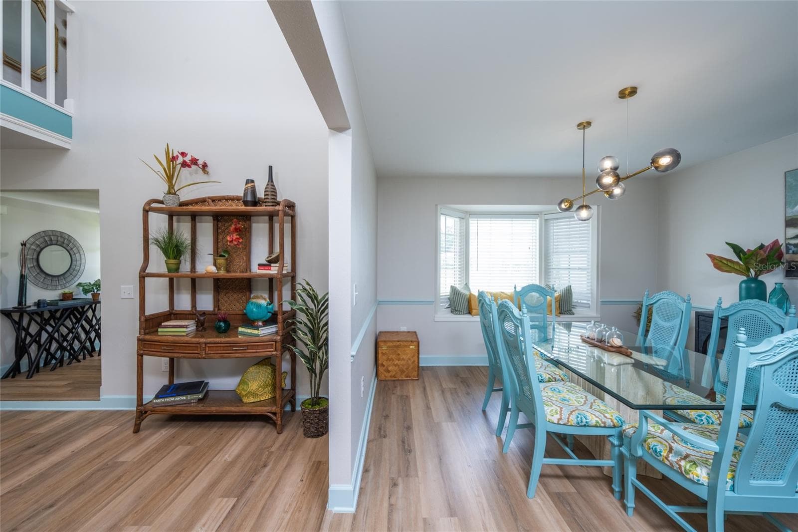 Lounge/ Dining Room - 5005 CANTERBURY DR, SARASOTA