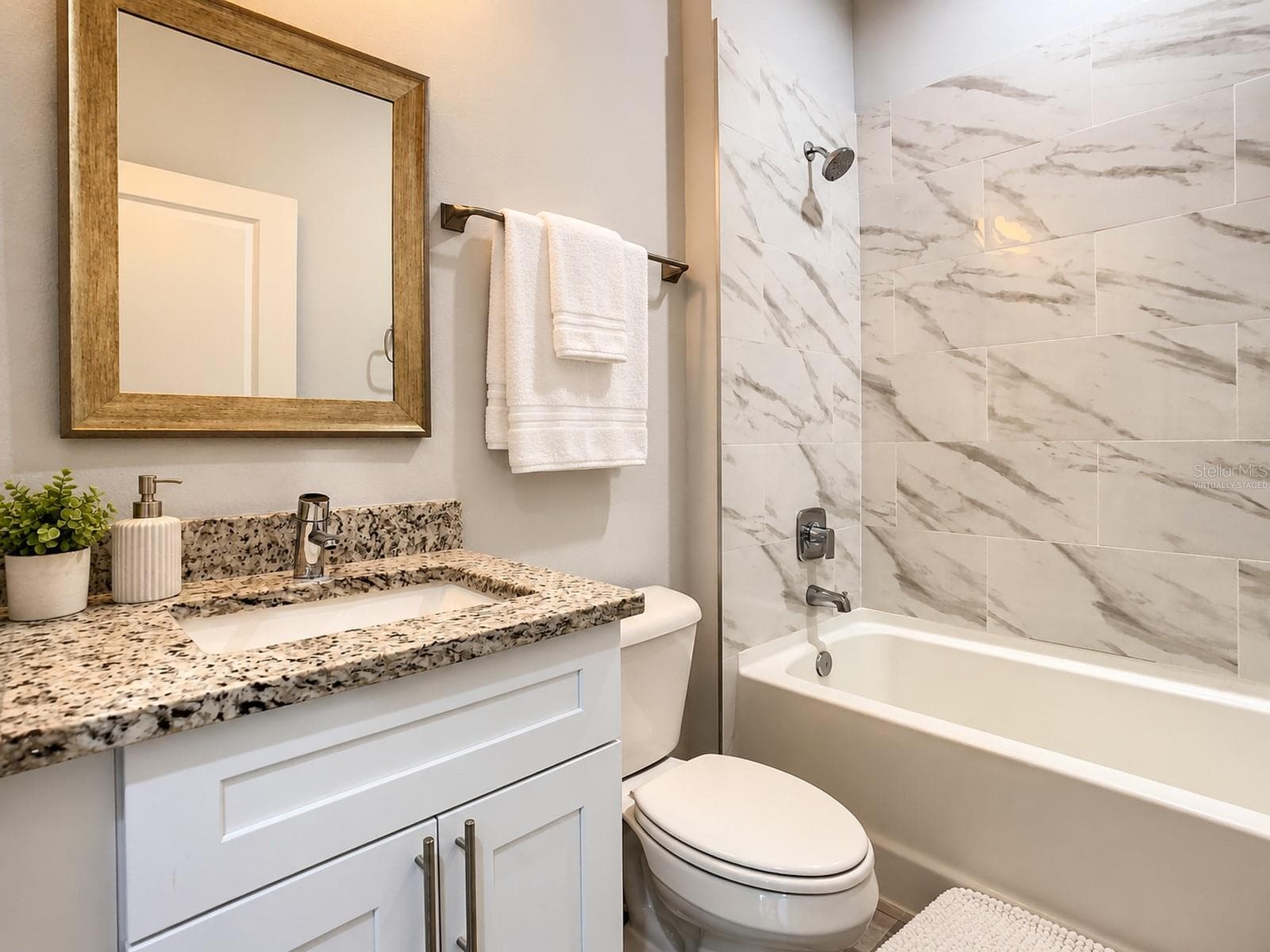 Virtually staged - 13322 HOLTVILLE AVE, PORT CHARLOTTE