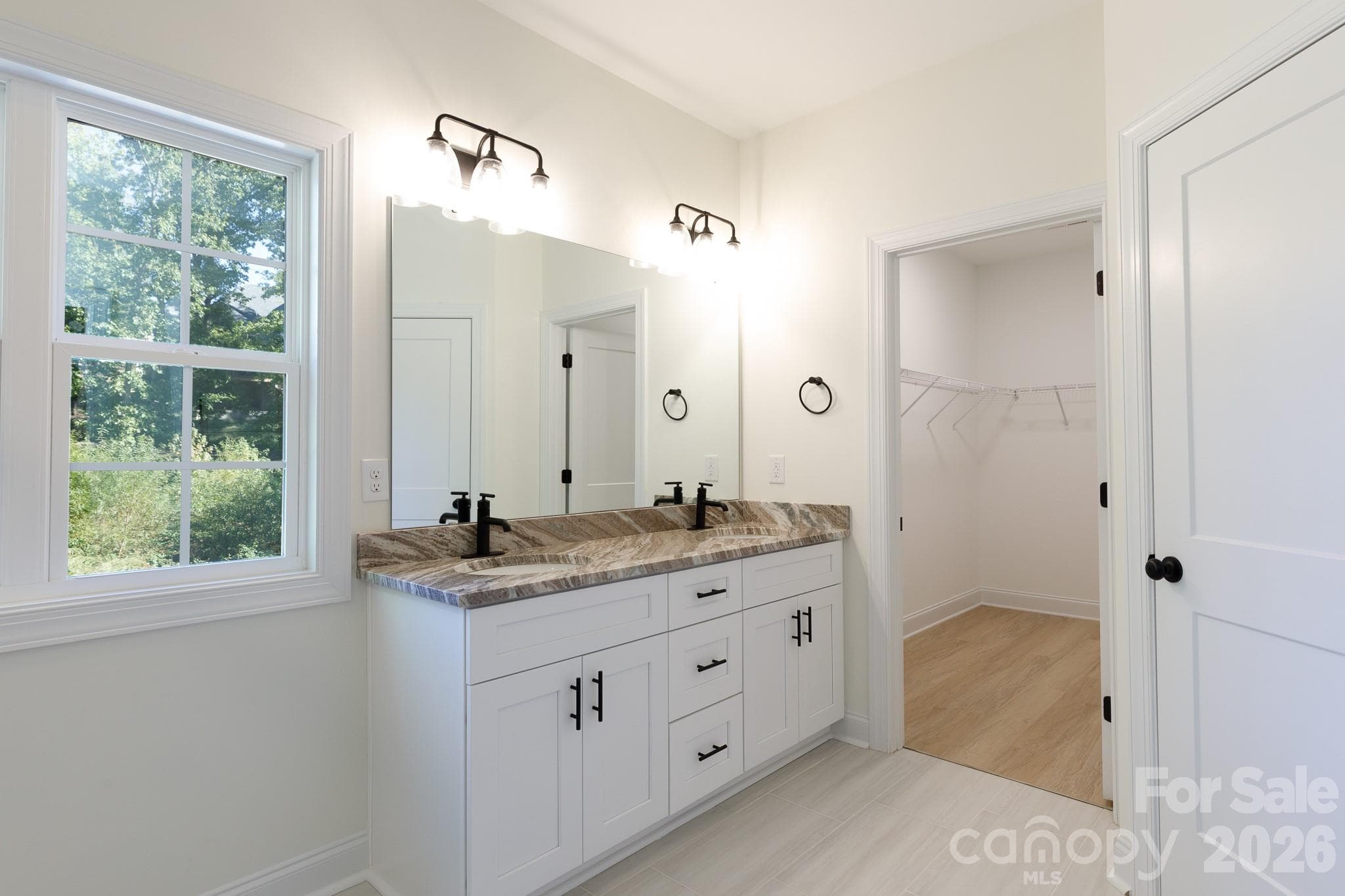 Single Family Residence at 2030 Hunters Creek Lane, Rock Hill, photo 26 of 32