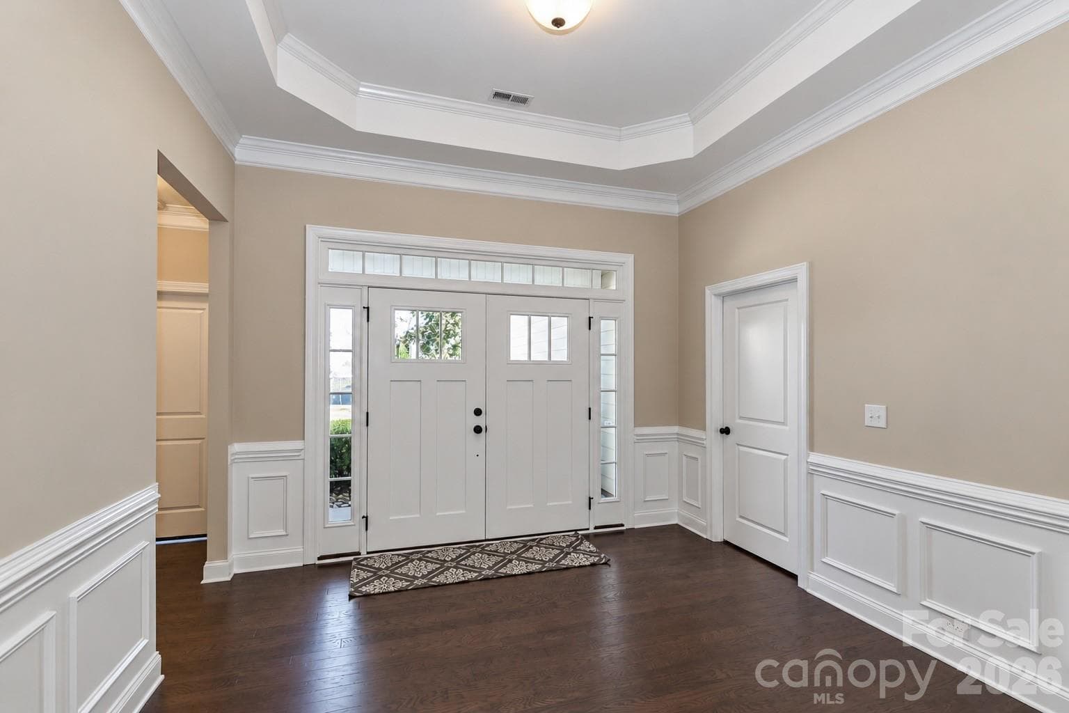 Single Family Residence at 161 Blueview Road, Mooresville, photo 2 of 46