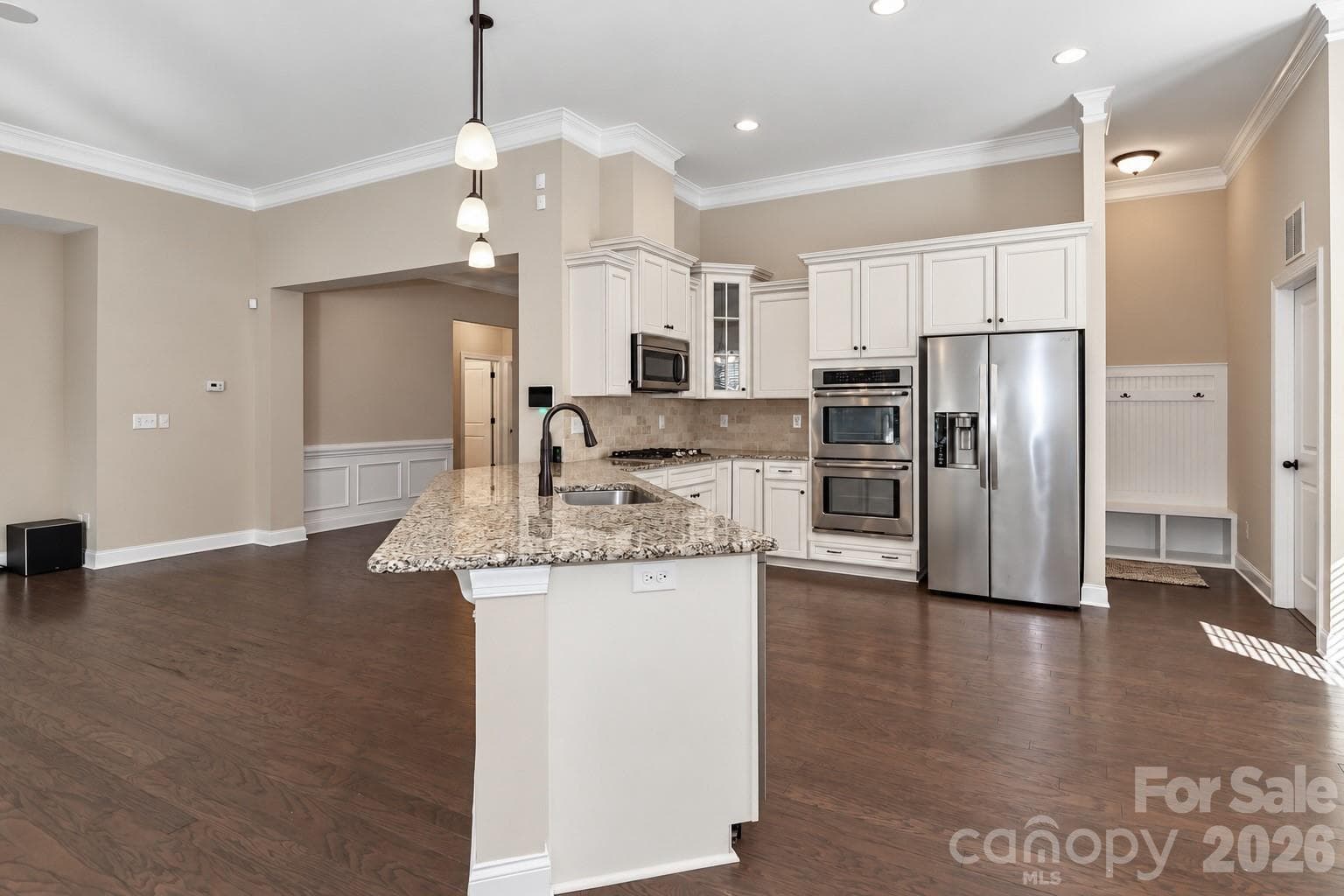 Single Family Residence at 161 Blueview Road, Mooresville, photo 8 of 46