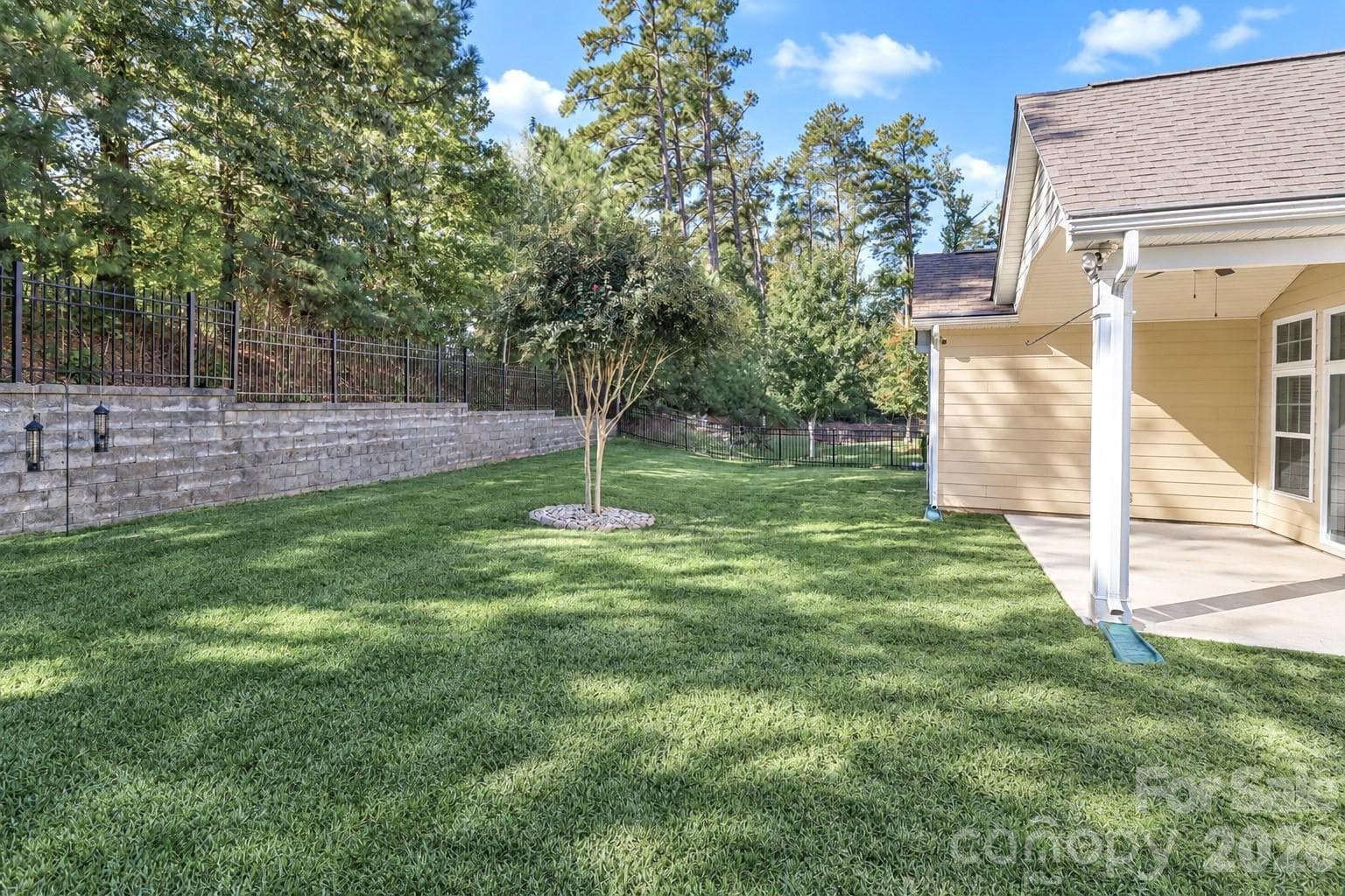 Single Family Residence at 161 Blueview Road, Mooresville, photo 33 of 46