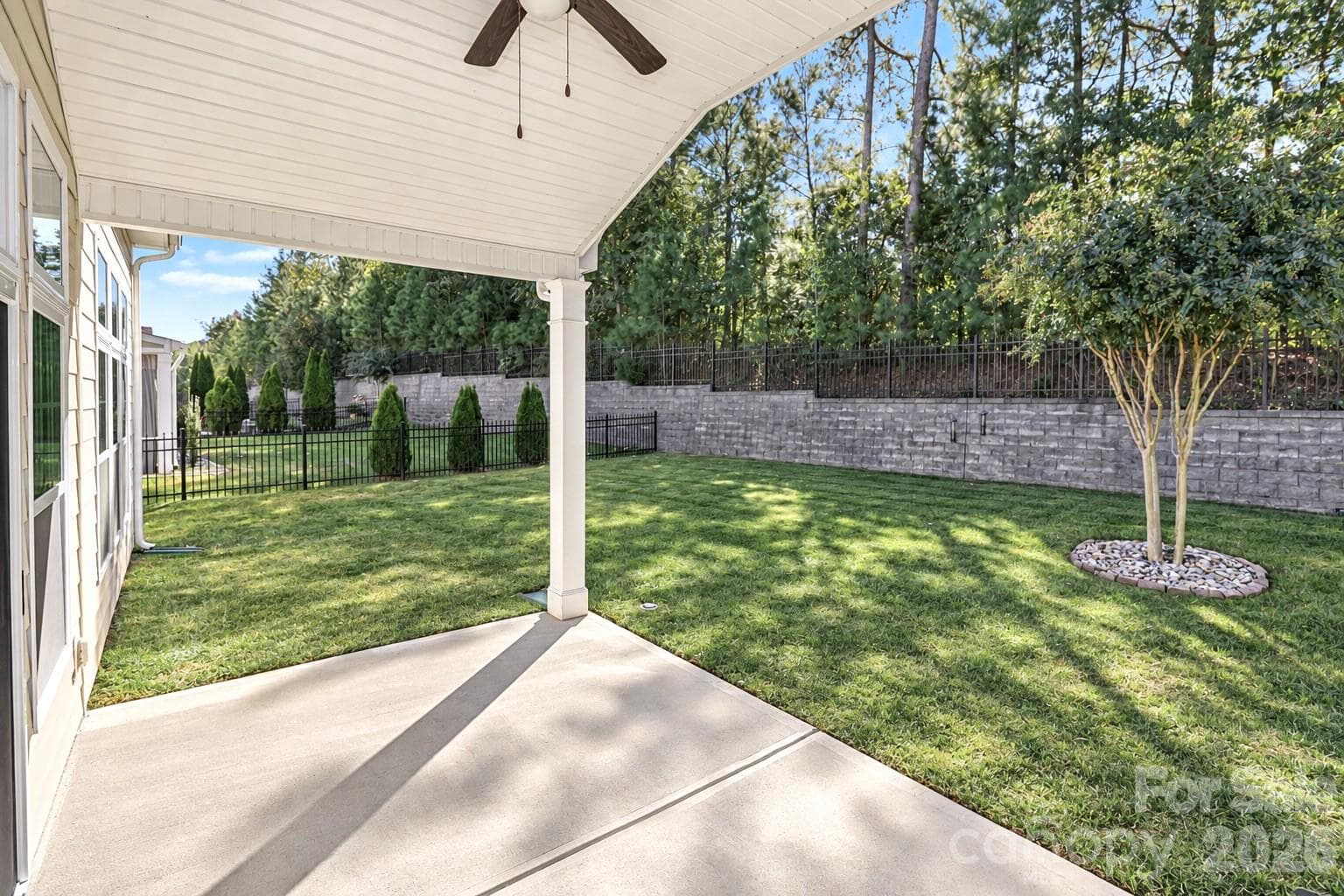 Single Family Residence at 161 Blueview Road, Mooresville, photo 36 of 46