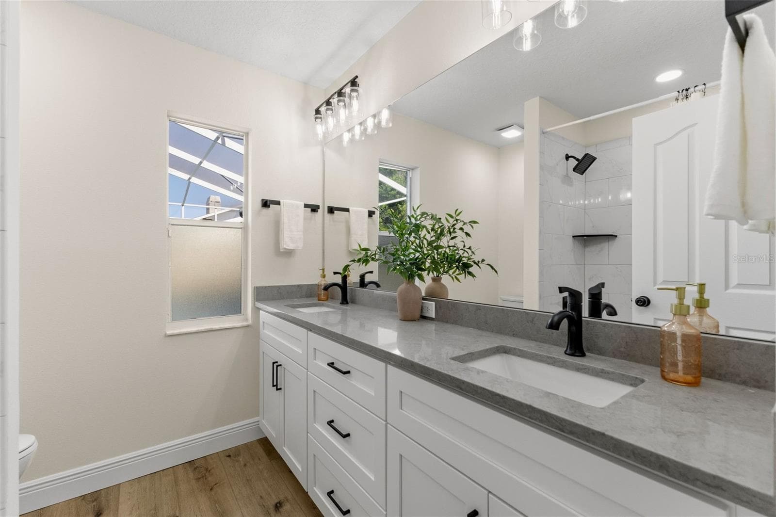 Bathroom 3 - 1379 HENRY AVE, SPRING HILL