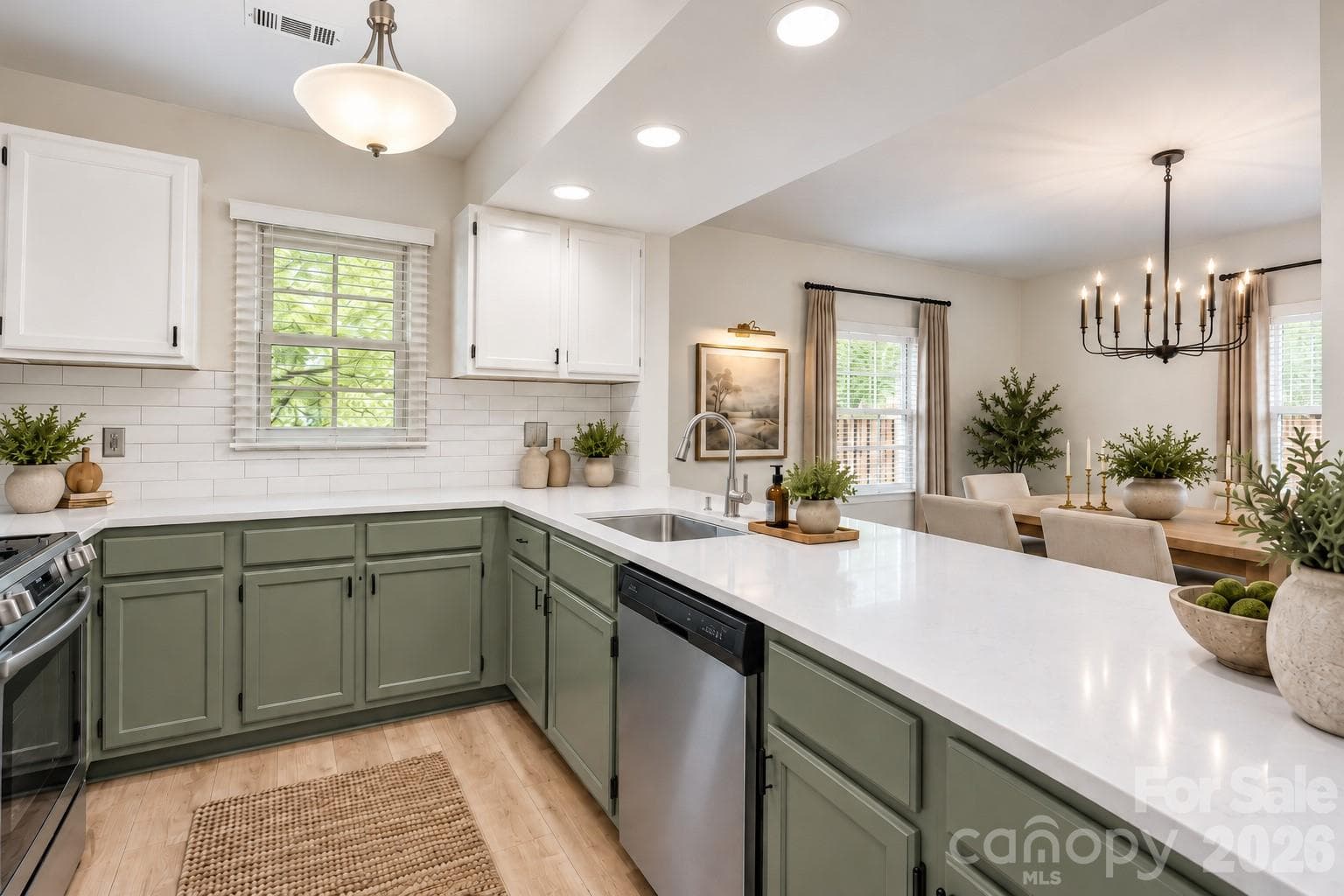 Condominium at 3812 Selwyn Farms Lane, Charlotte, photo 2 of 41