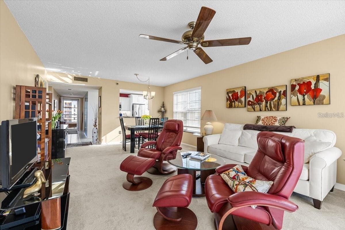 Condominium at 4460 FAIRWAYS BLVD #401, BRADENTON, photo 11 of 40
