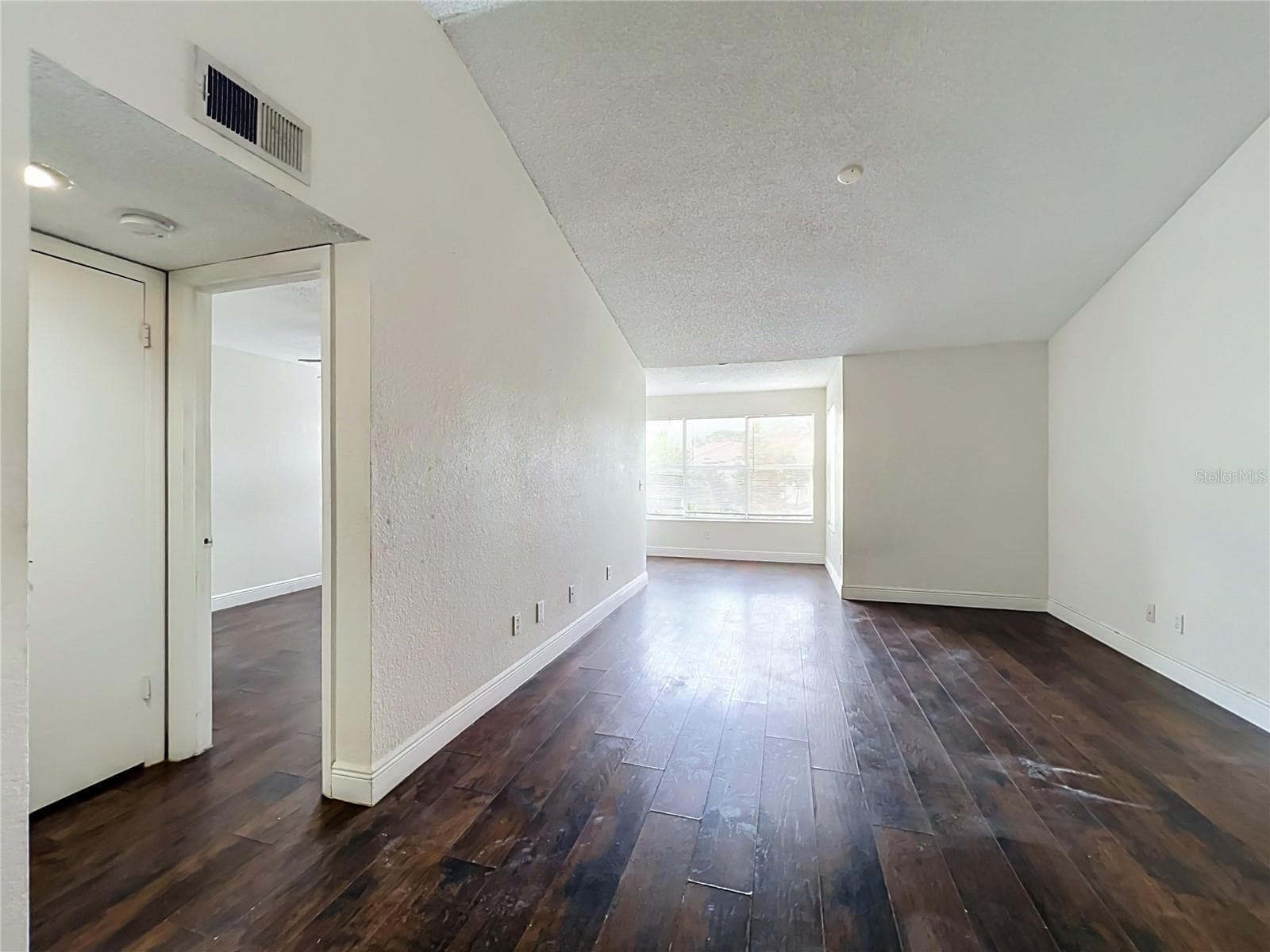 Quadruplex at 5116 CONROY RD #23, ORLANDO, photo 10 of 100