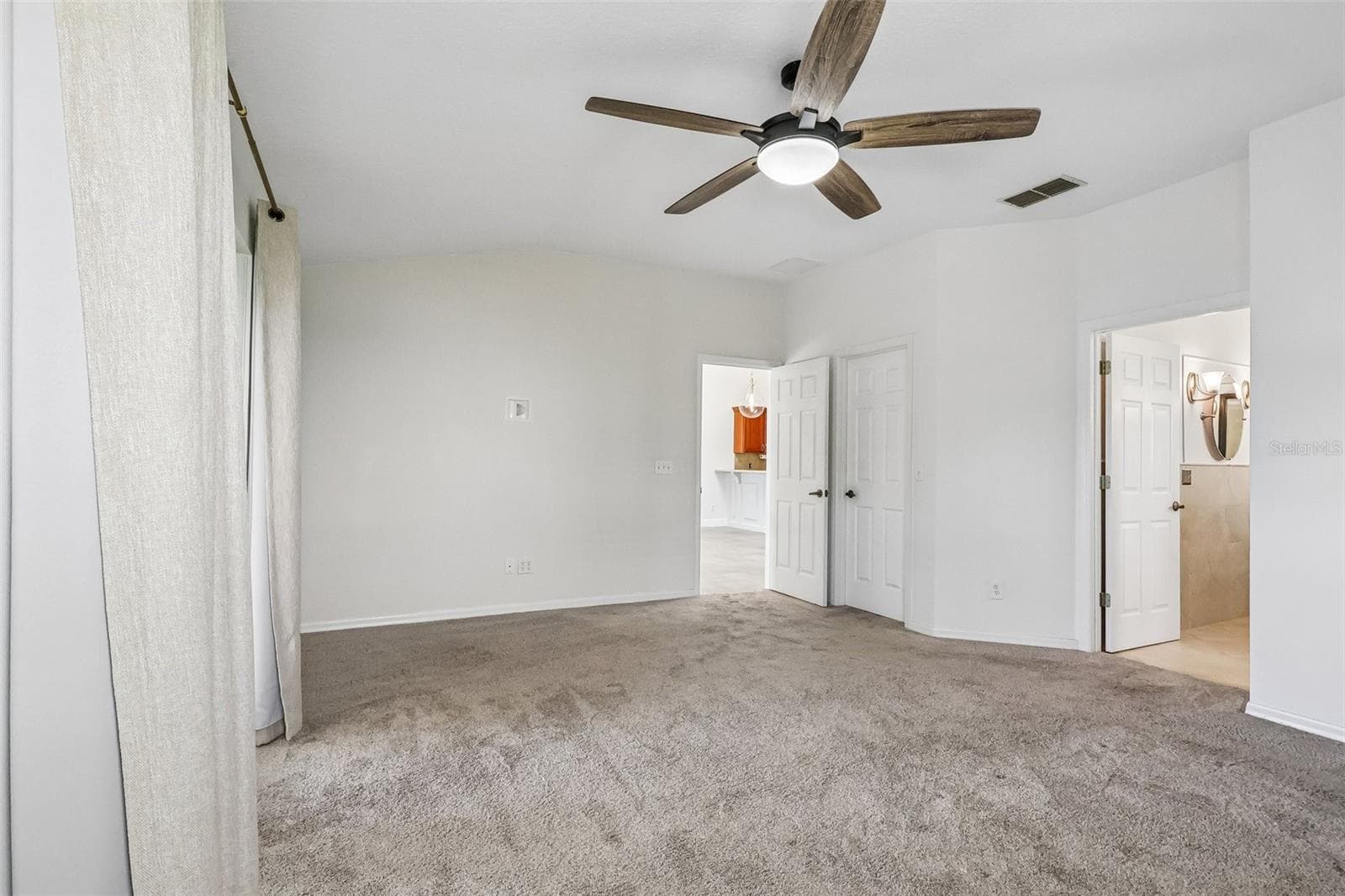 Single Family Residence at 1113 HAWTHORNE COVE DR, OCOEE, photo 19 of 43