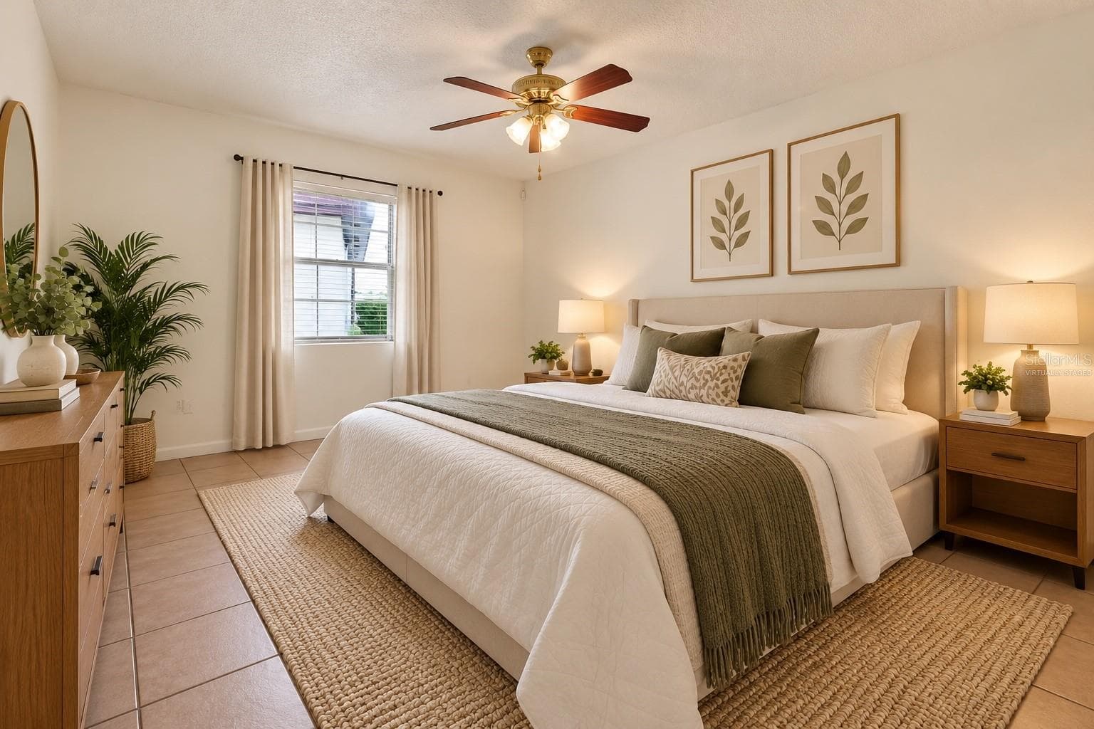 Master bedroom virtually staged - 9130 TUDOR DR #M105, TAMPA