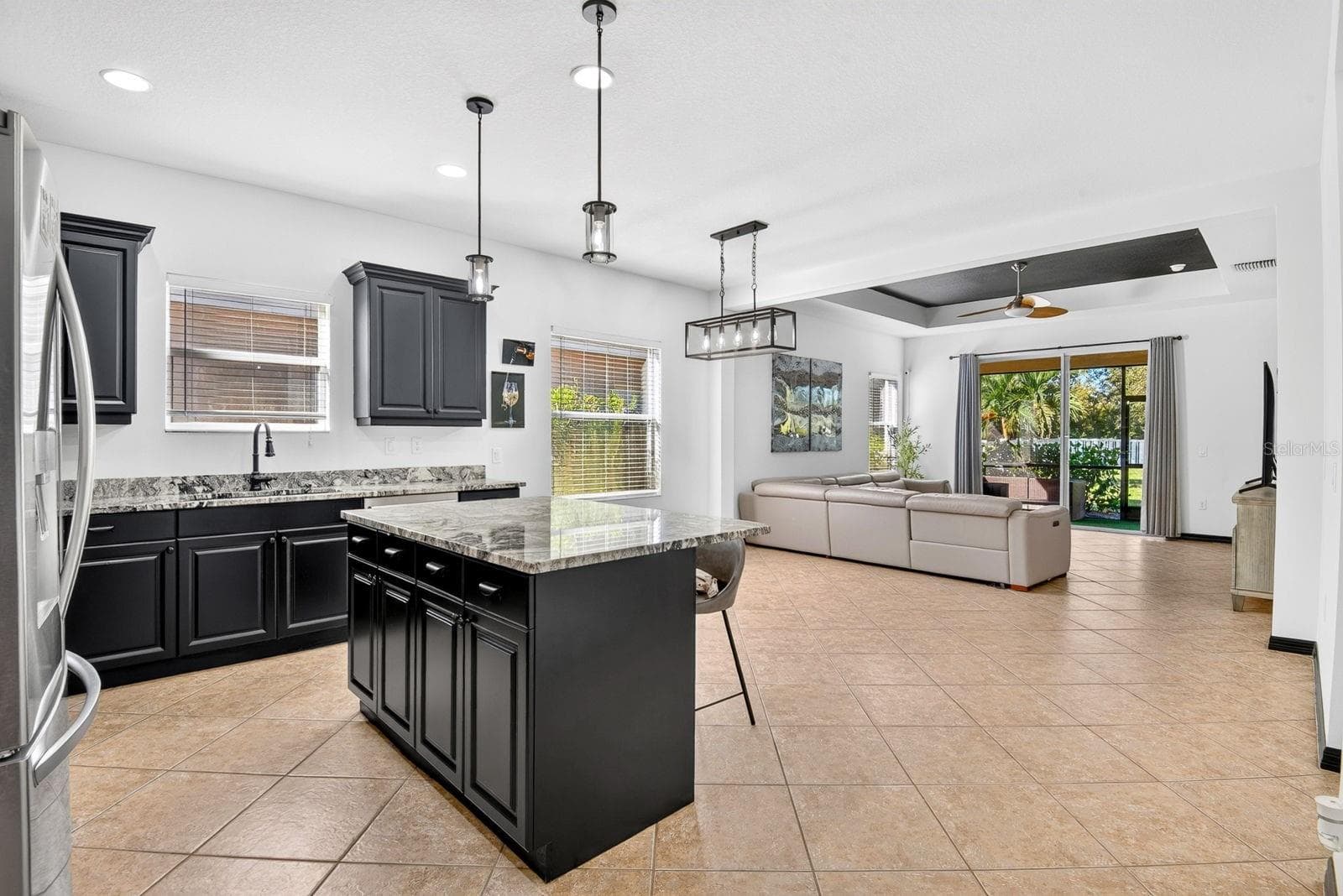 Single Family Residence at 4914 TORREY PINES RUN, BRADENTON, photo 7 of 78