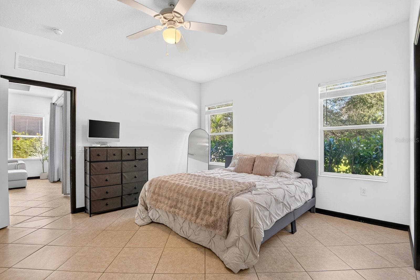 Single Family Residence at 4914 TORREY PINES RUN, BRADENTON, photo 21 of 78