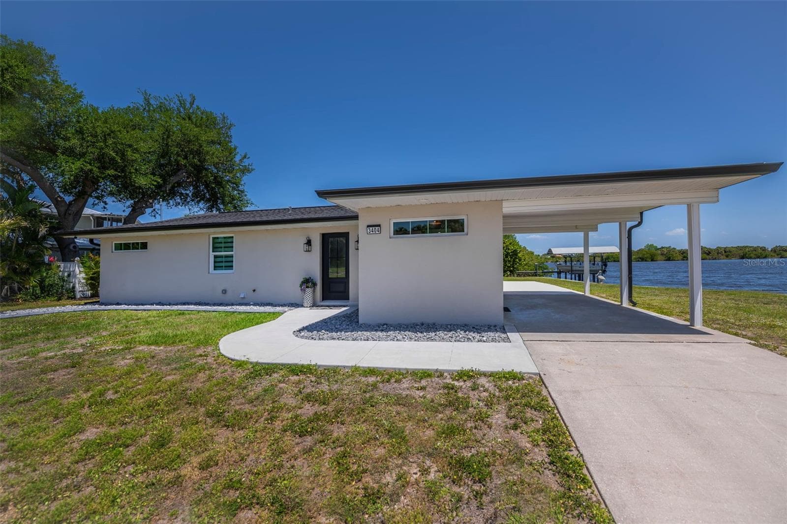 Single Family Residence at 3404 LAKE VIEW BLVD, PORT CHARLOTTE, photo 5 of 101