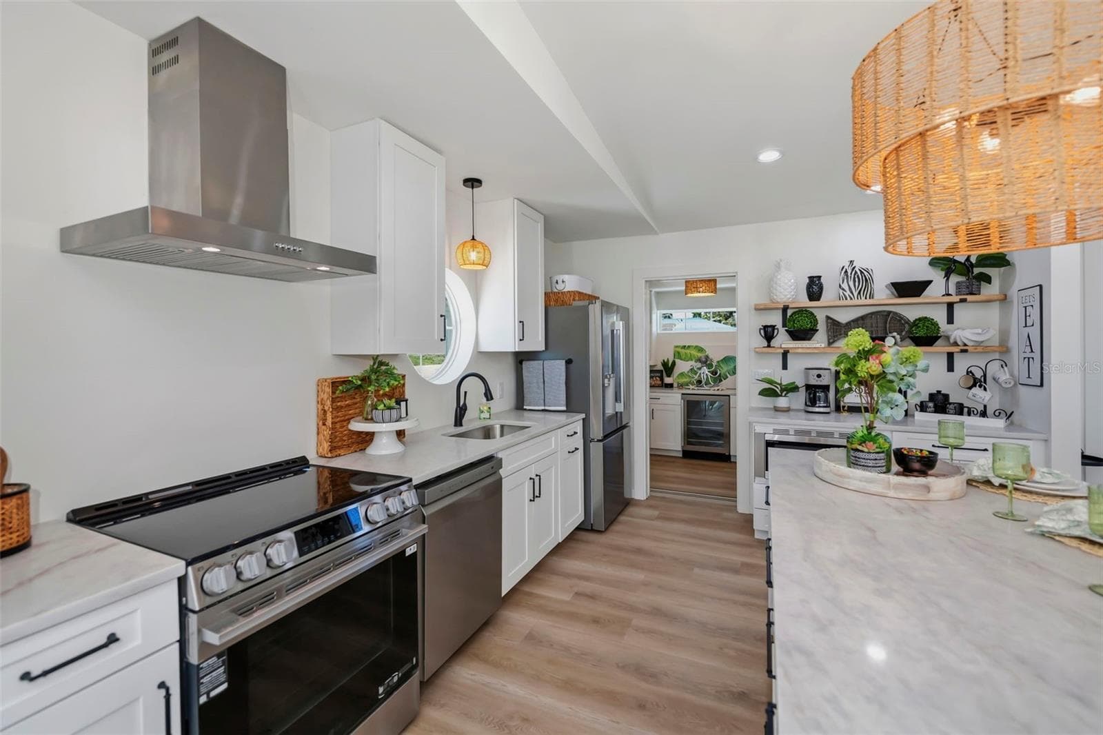 Single Family Residence at 3404 LAKE VIEW BLVD, PORT CHARLOTTE, photo 17 of 101