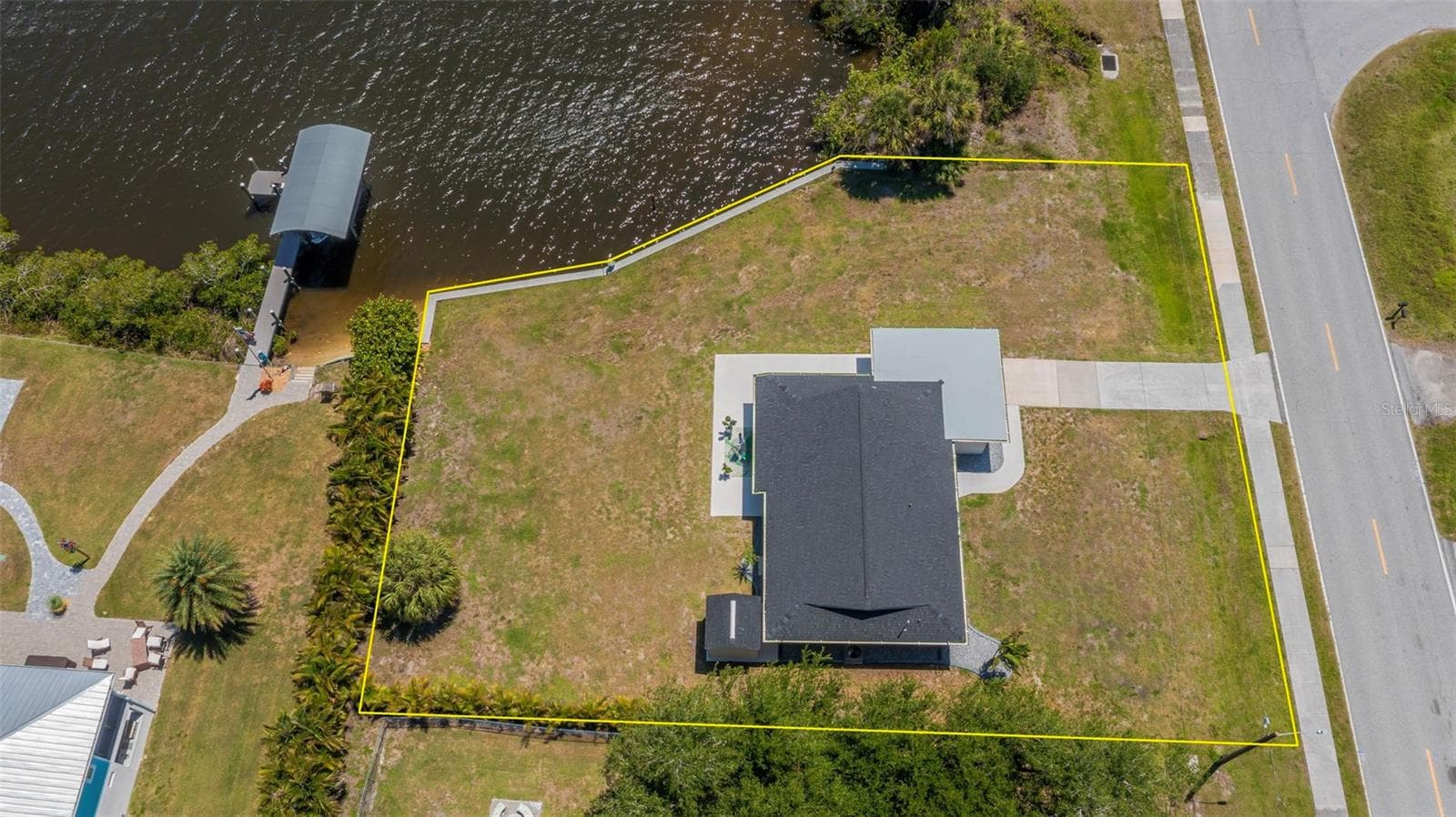 Single Family Residence at 3404 LAKE VIEW BLVD, PORT CHARLOTTE, photo 39 of 101