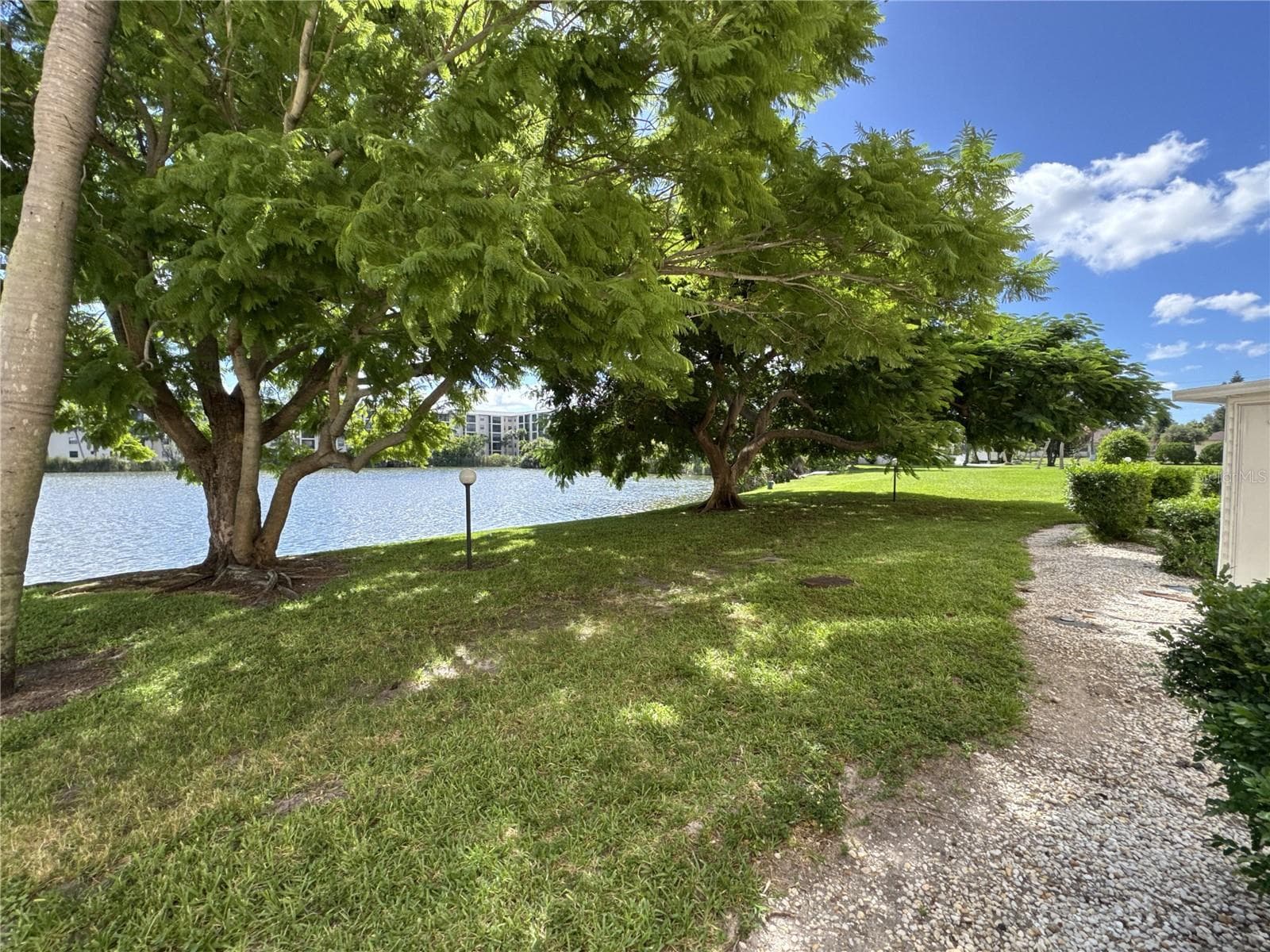 Condominium at 4085 LAKE BAYSHORE DR #C311, BRADENTON, photo 4 of 11
