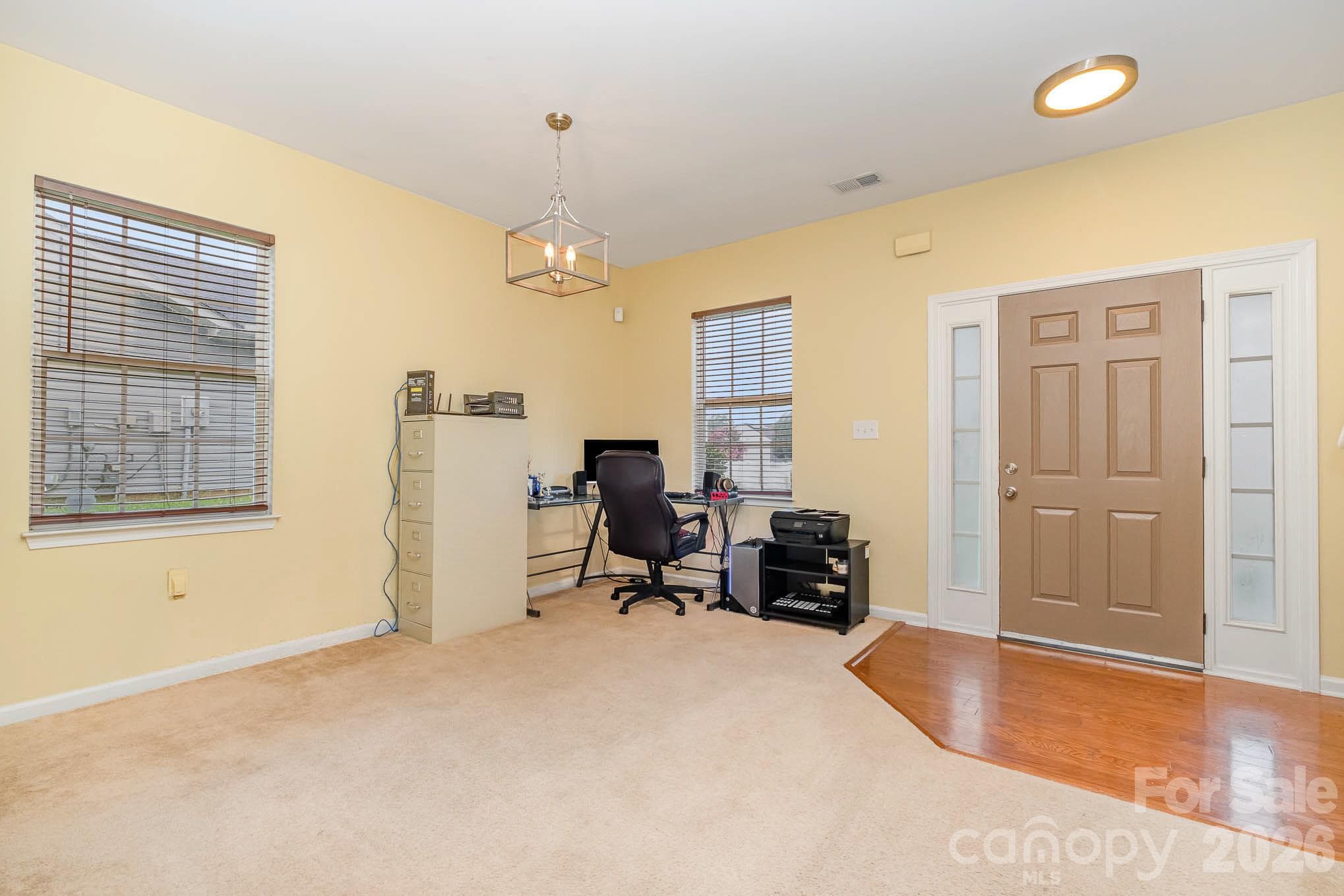 Single Family Residence at 1018 Clover Gap Drive, Charlotte, photo 5 of 24