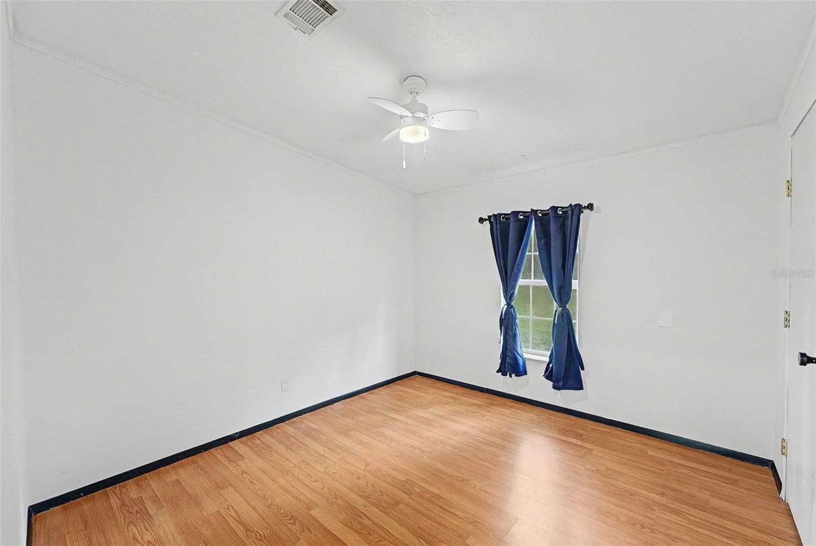 Manufactured Home at 17926 SE 49TH PL, HAWTHORNE, photo 75 of 93