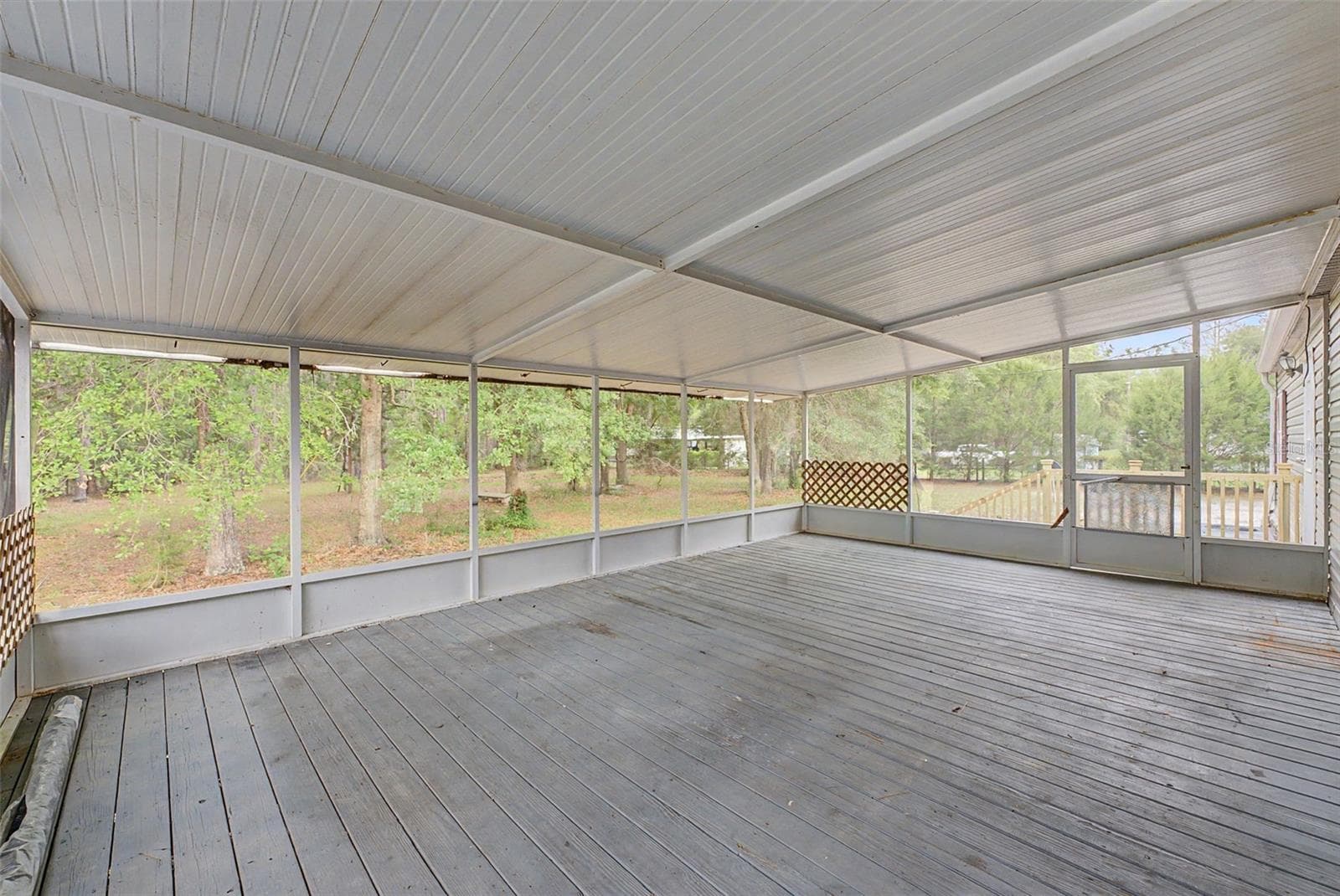 Manufactured Home at 17926 SE 49TH PL, HAWTHORNE, photo 81 of 93