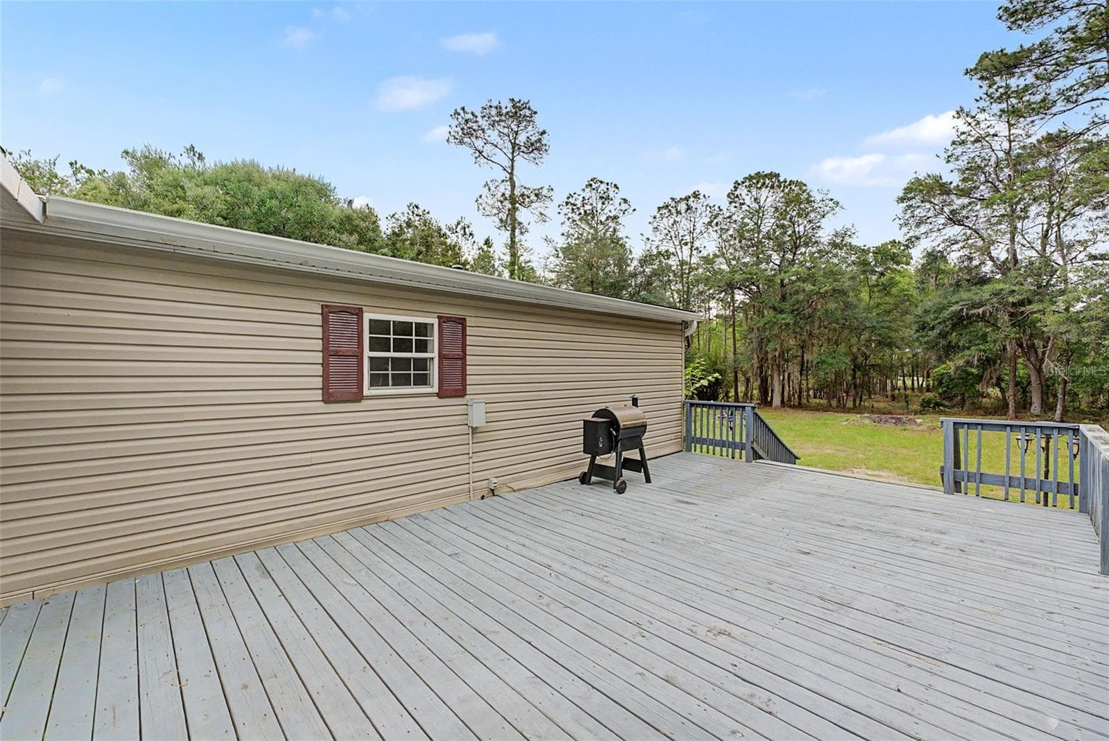 Manufactured Home at 17926 SE 49TH PL, HAWTHORNE, photo 90 of 93