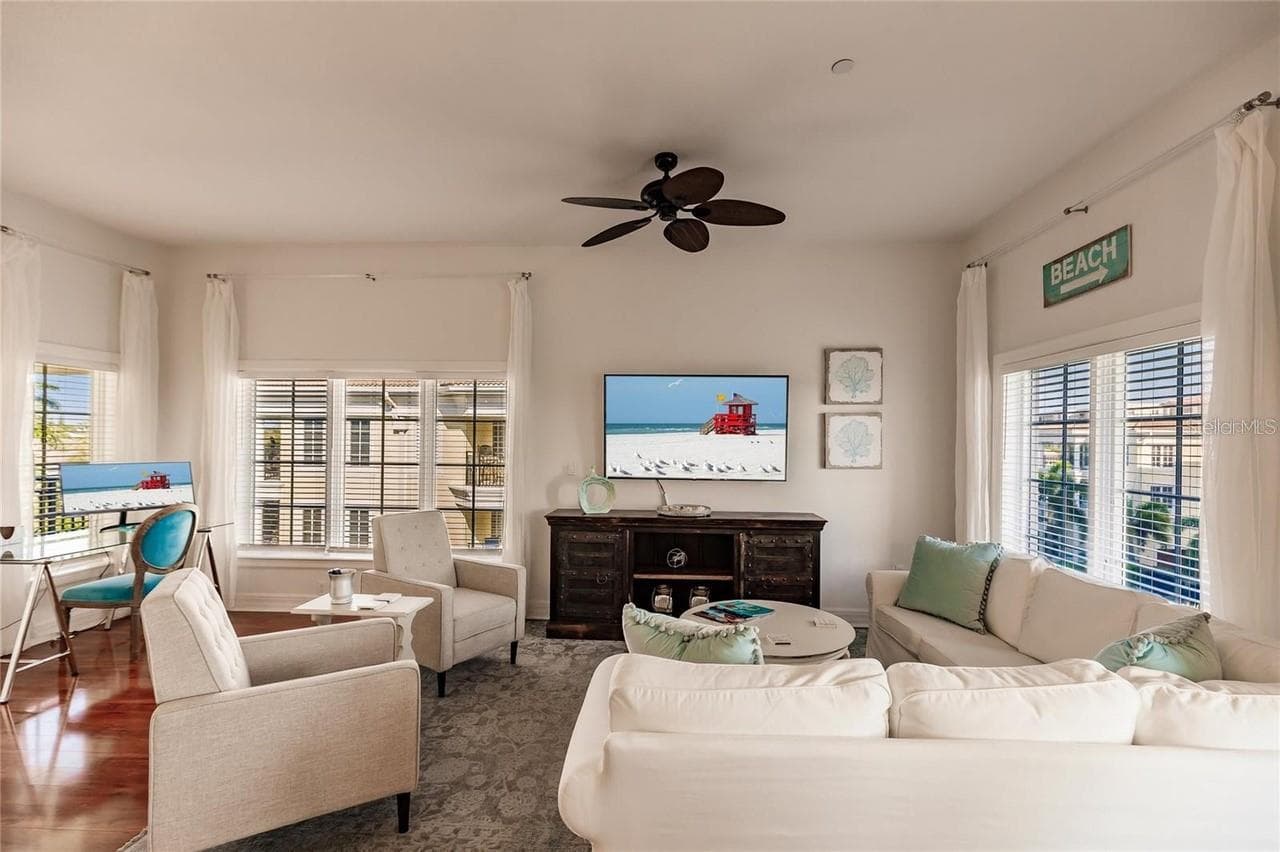 Condominium at 304 CALLE MIRAMAR #304S, SARASOTA, photo 6 of 36