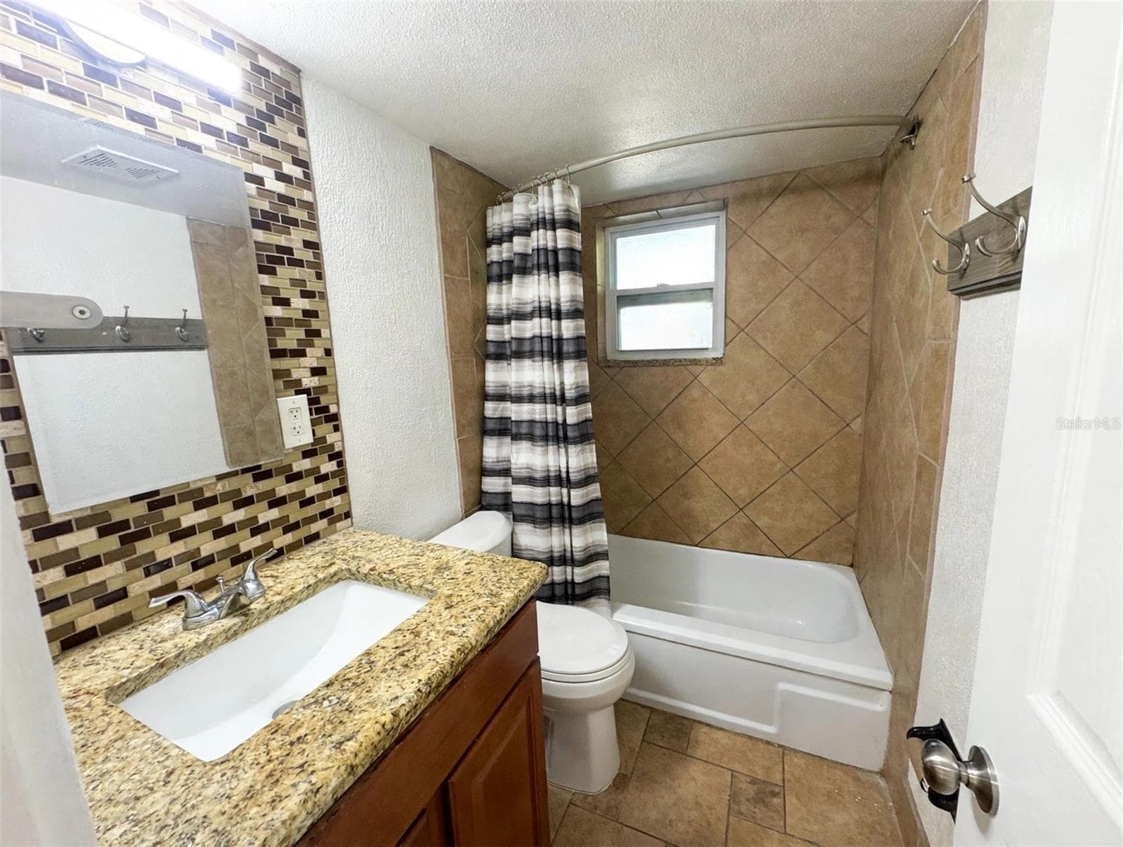 2nd bath - 3015 ILLINGWORTH AVE, ORLANDO