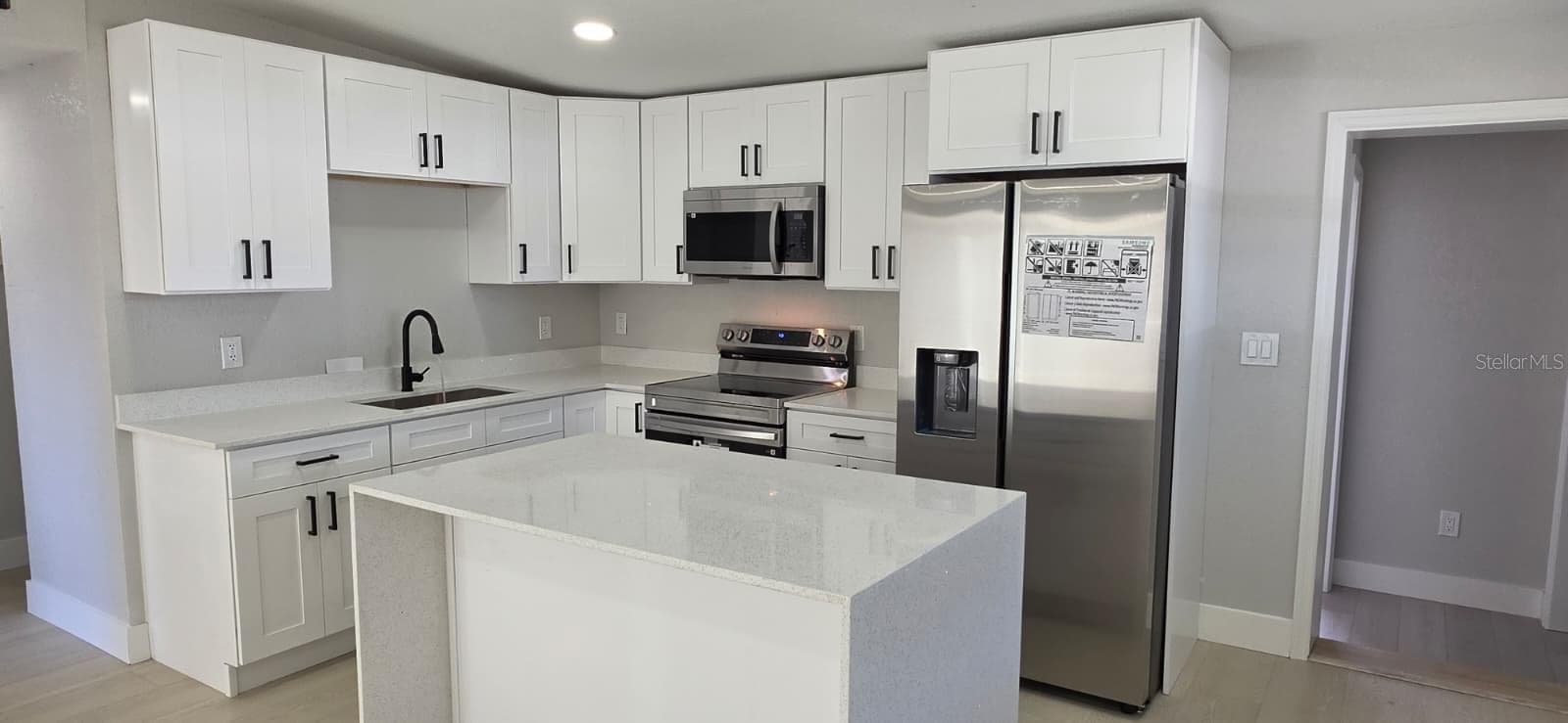 Single Family Residence at 1709 WISHING WELL WAY, TAMPA, photo 8 of 63