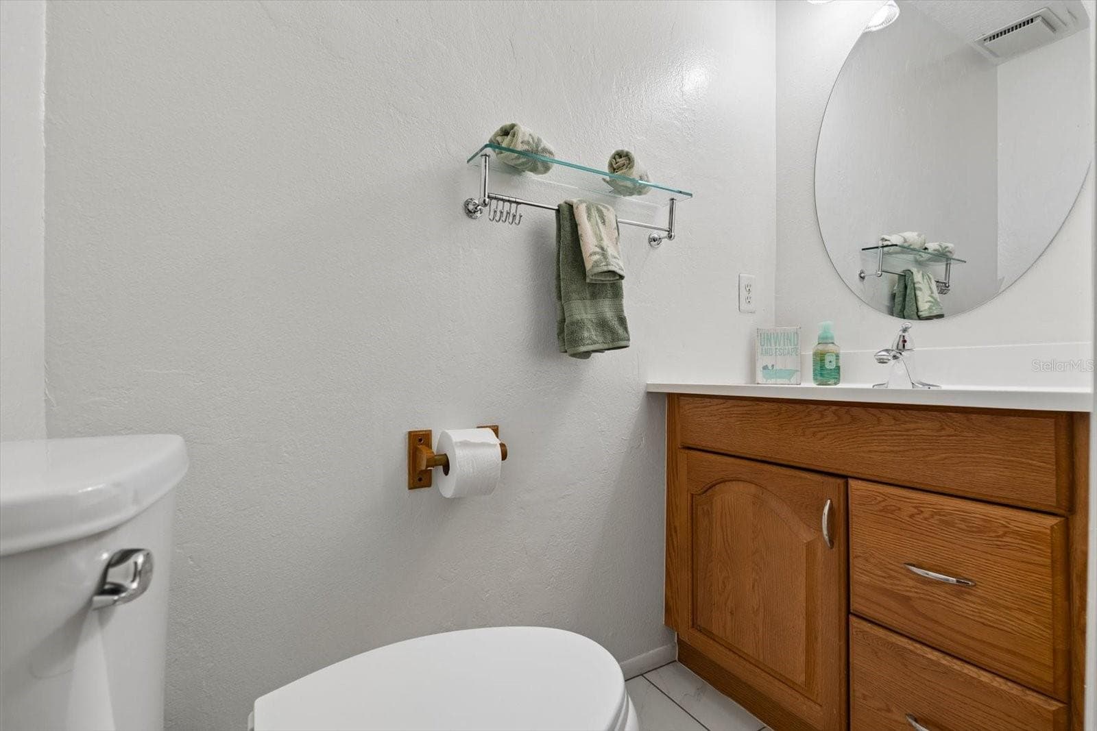 1st Floor Half Bath - 172 115TH AVE N #172, ST PETERSBURG