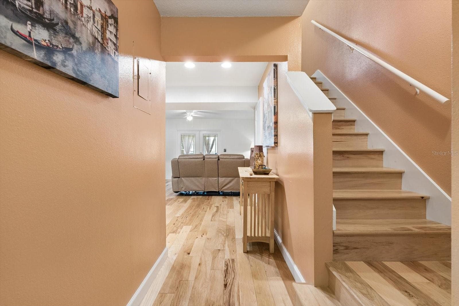 Hallway to stairwell - 172 115TH AVE N #172, ST PETERSBURG