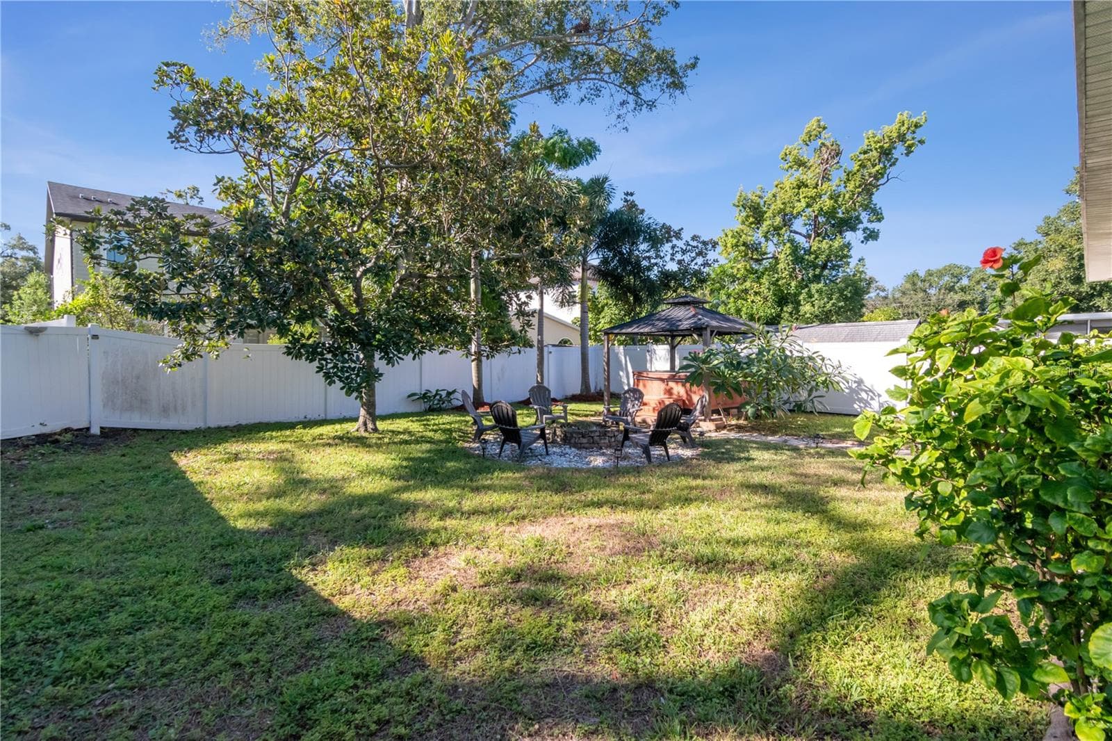 Single Family Residence at 3816 W ESTRELLA ST, TAMPA, photo 6 of 30