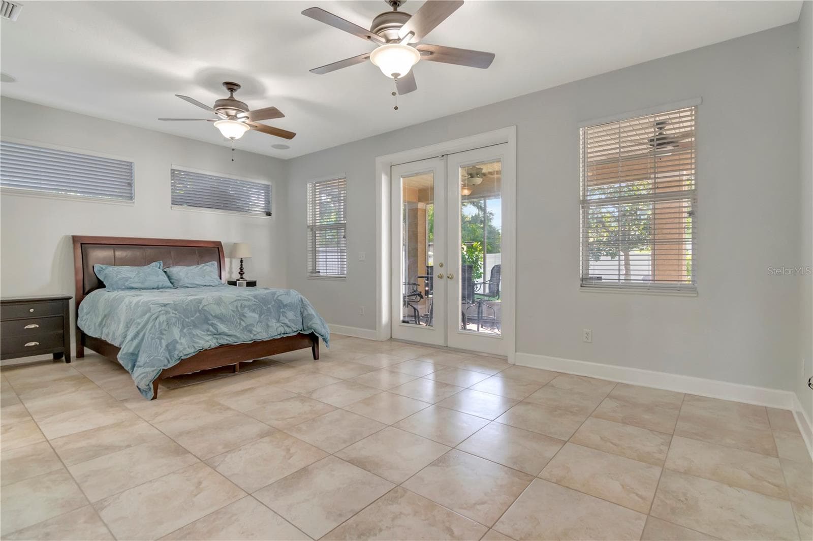 Spacious Primary Bedroom - 3816 W ESTRELLA ST, TAMPA