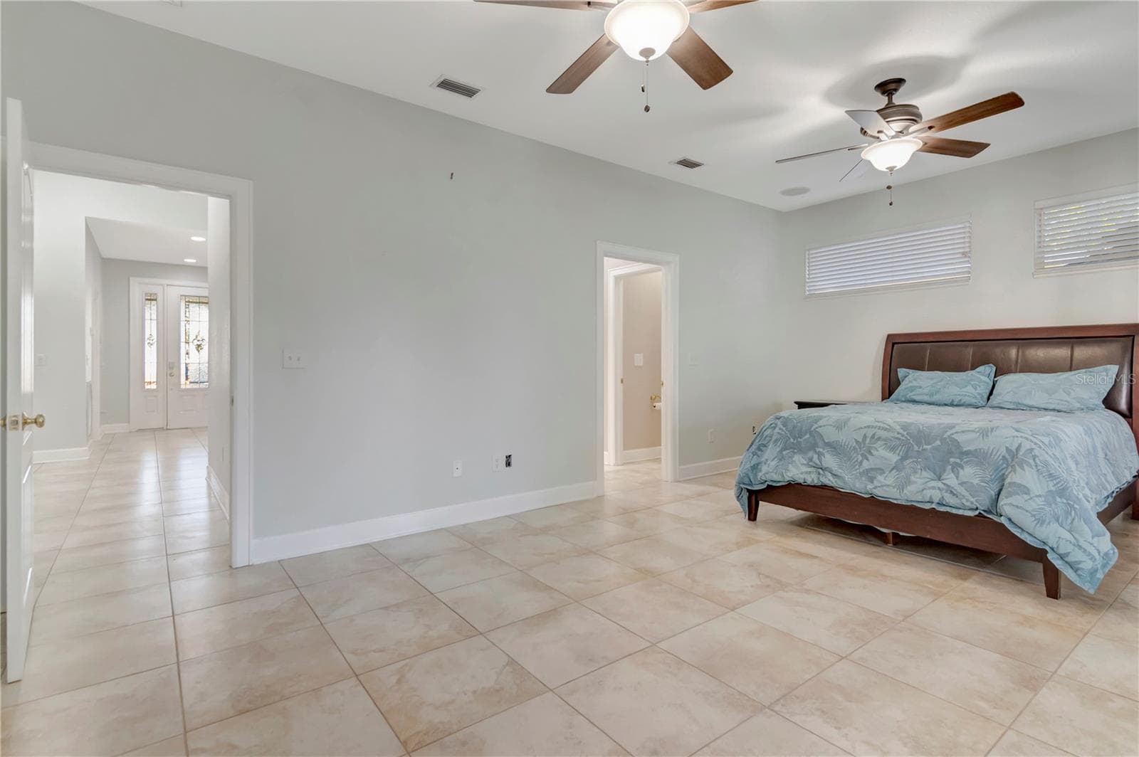 Spacious Primary Bedroom - 3816 W ESTRELLA ST, TAMPA