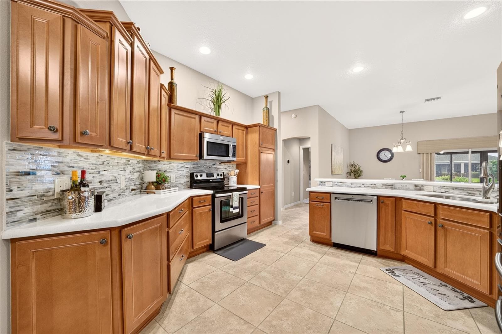 Single Family Residence at 588 BRADFORD LOOP, THE VILLAGES, photo 31 of 61