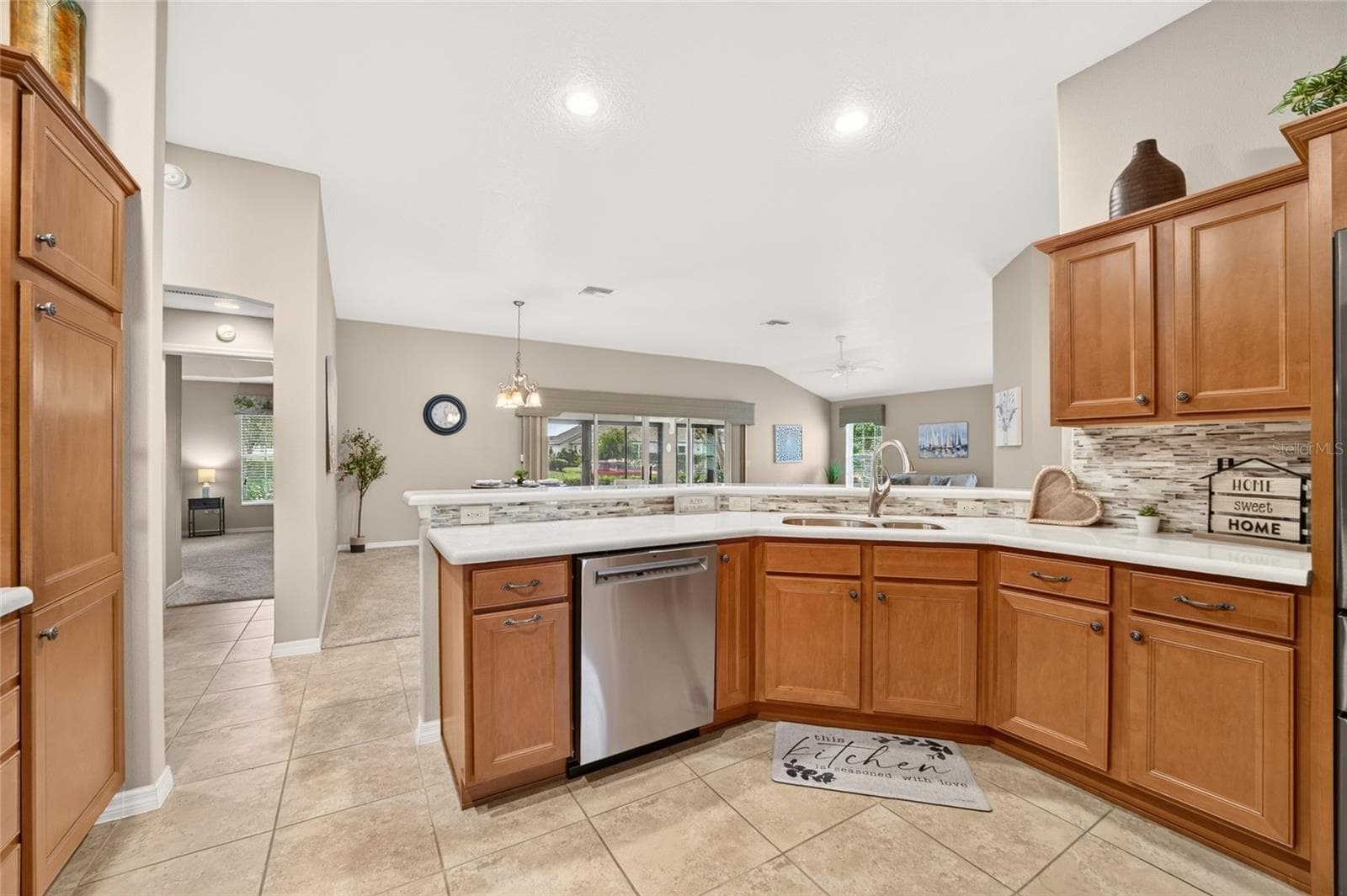 Single Family Residence at 588 BRADFORD LOOP, THE VILLAGES, photo 32 of 61