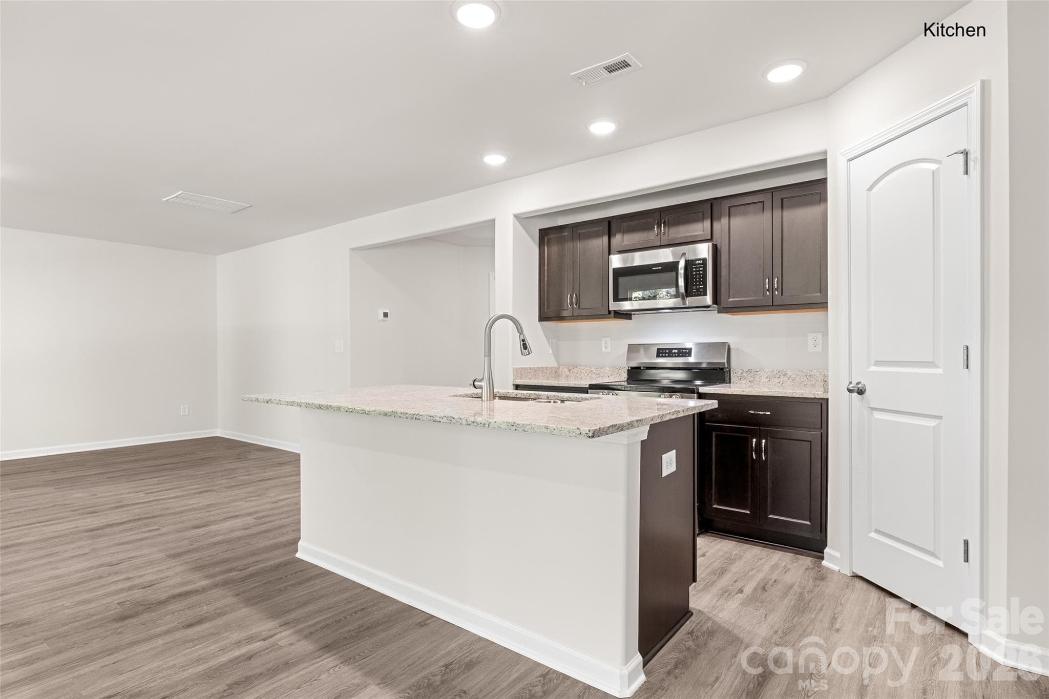 Single Family Residence at 1699 Evans Drive, Lancaster, photo 7 of 36