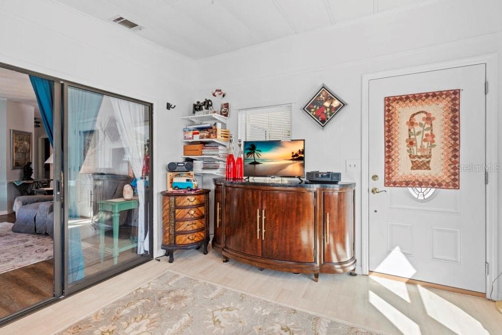 Manufactured Home at 35057 MCCULLOUGHS LEAP, ZEPHYRHILLS, photo 11 of 23