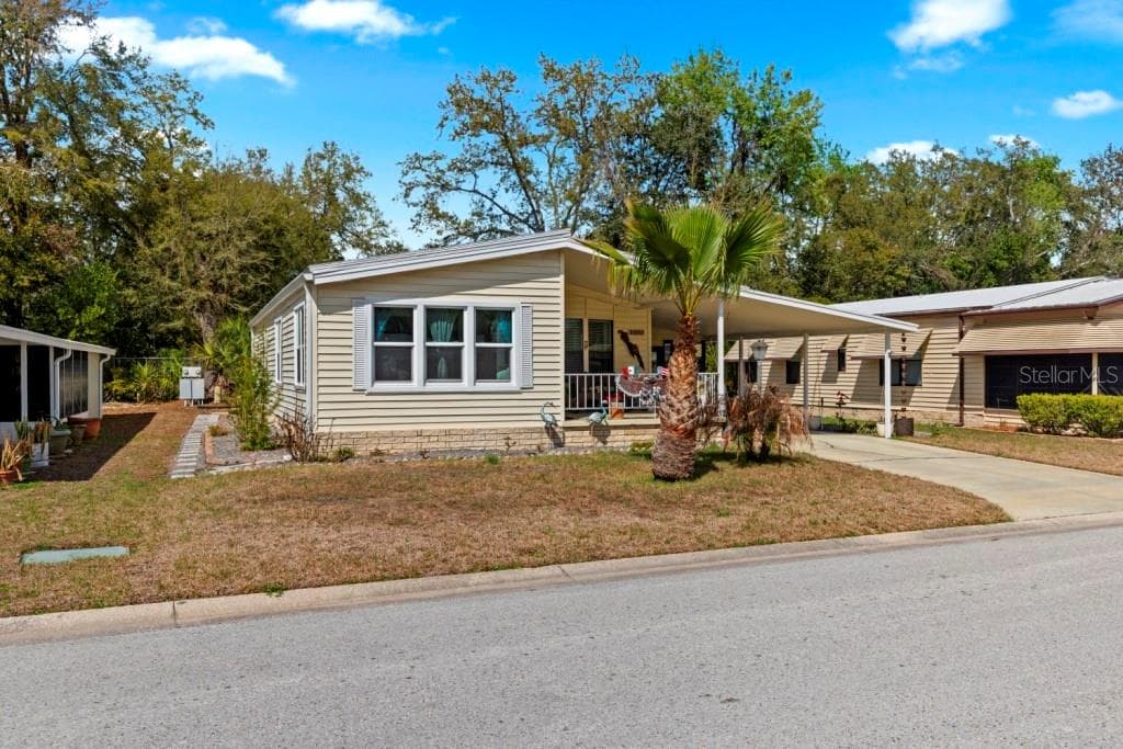 Manufactured Home at 35057 MCCULLOUGHS LEAP, ZEPHYRHILLS, photo 17 of 23