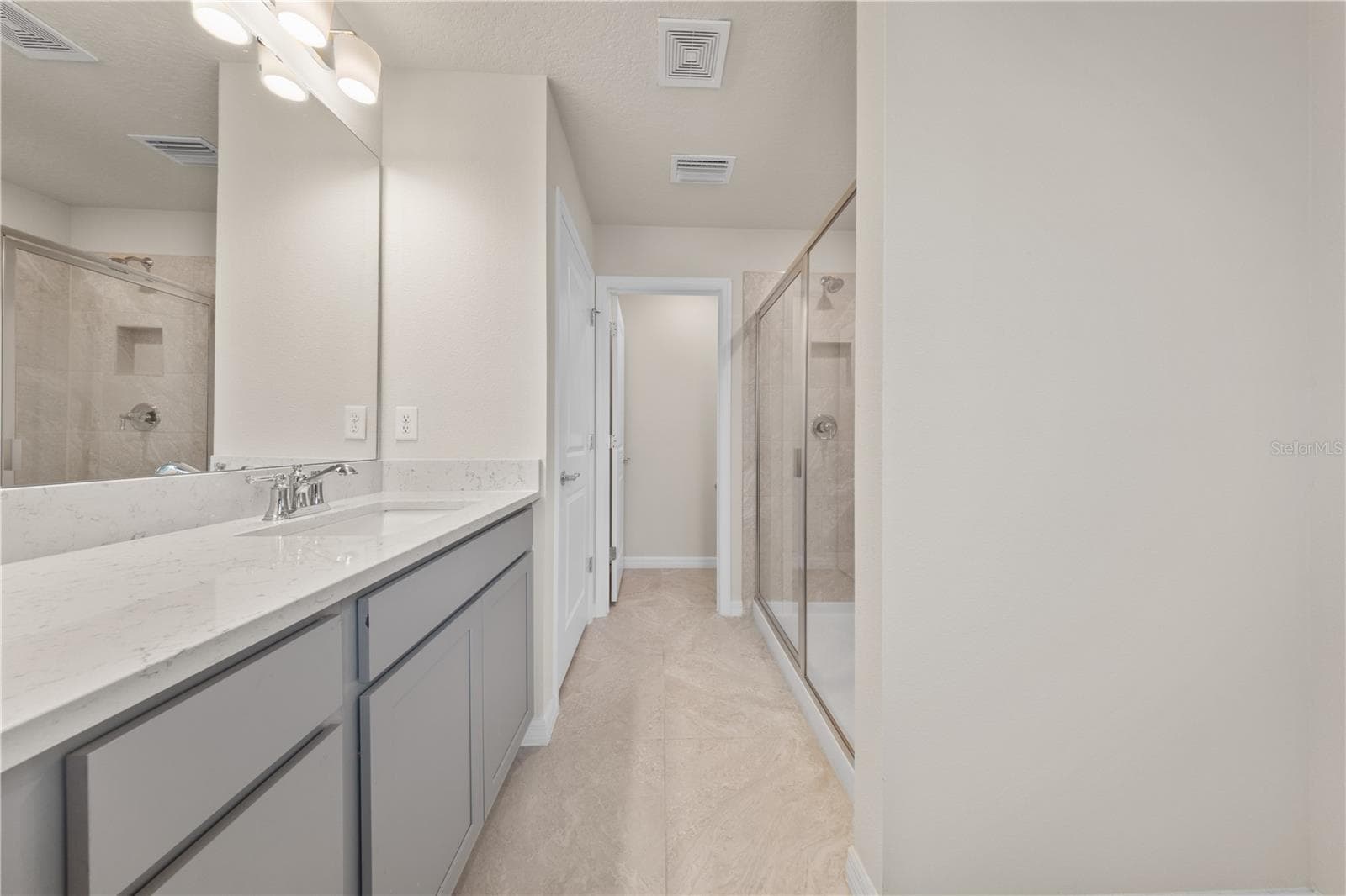 Single Family Residence at 10938 FELICITY ALY, ORLANDO, photo 25 of 53